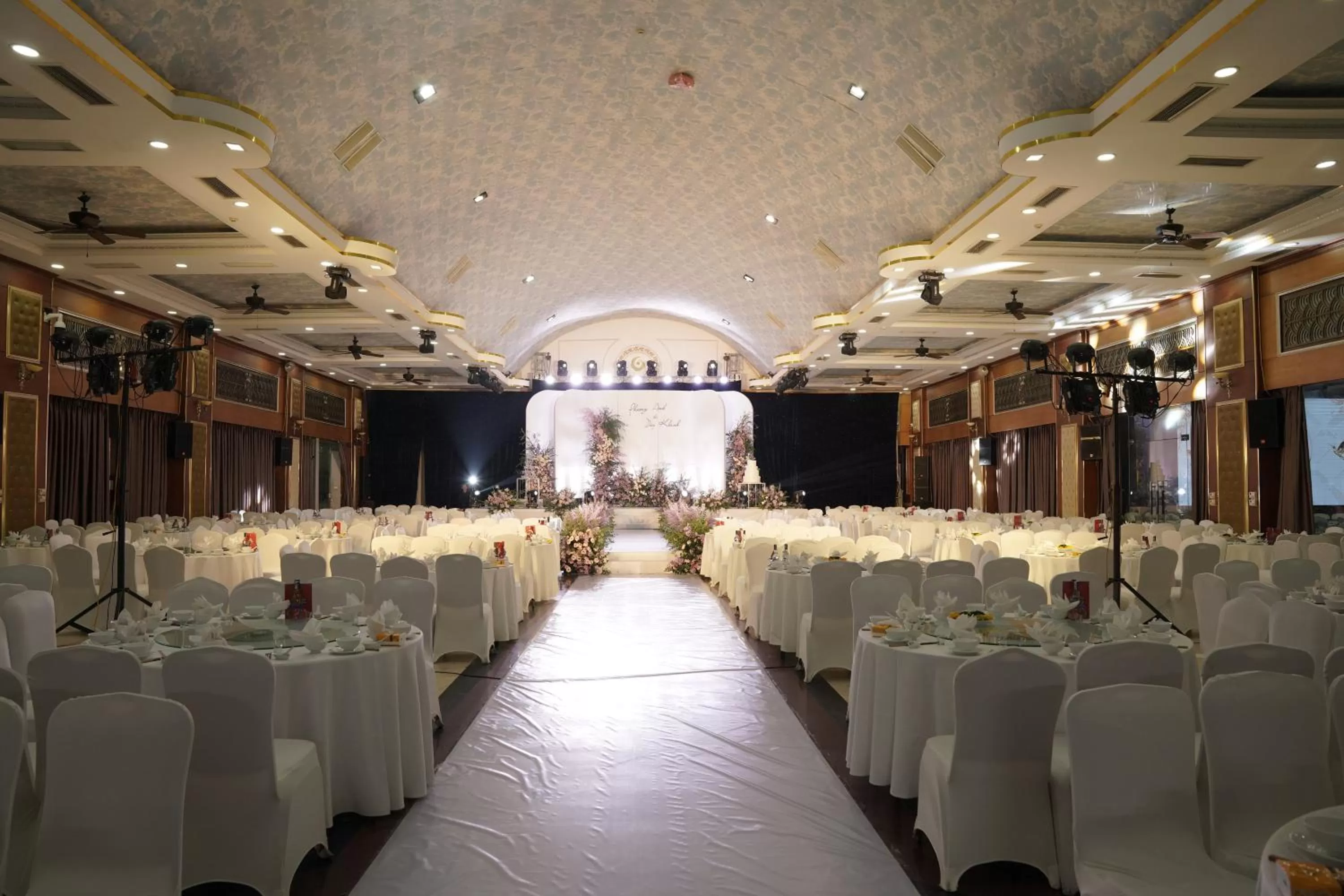 Restaurant/places to eat in Lao Cai Star Hotel