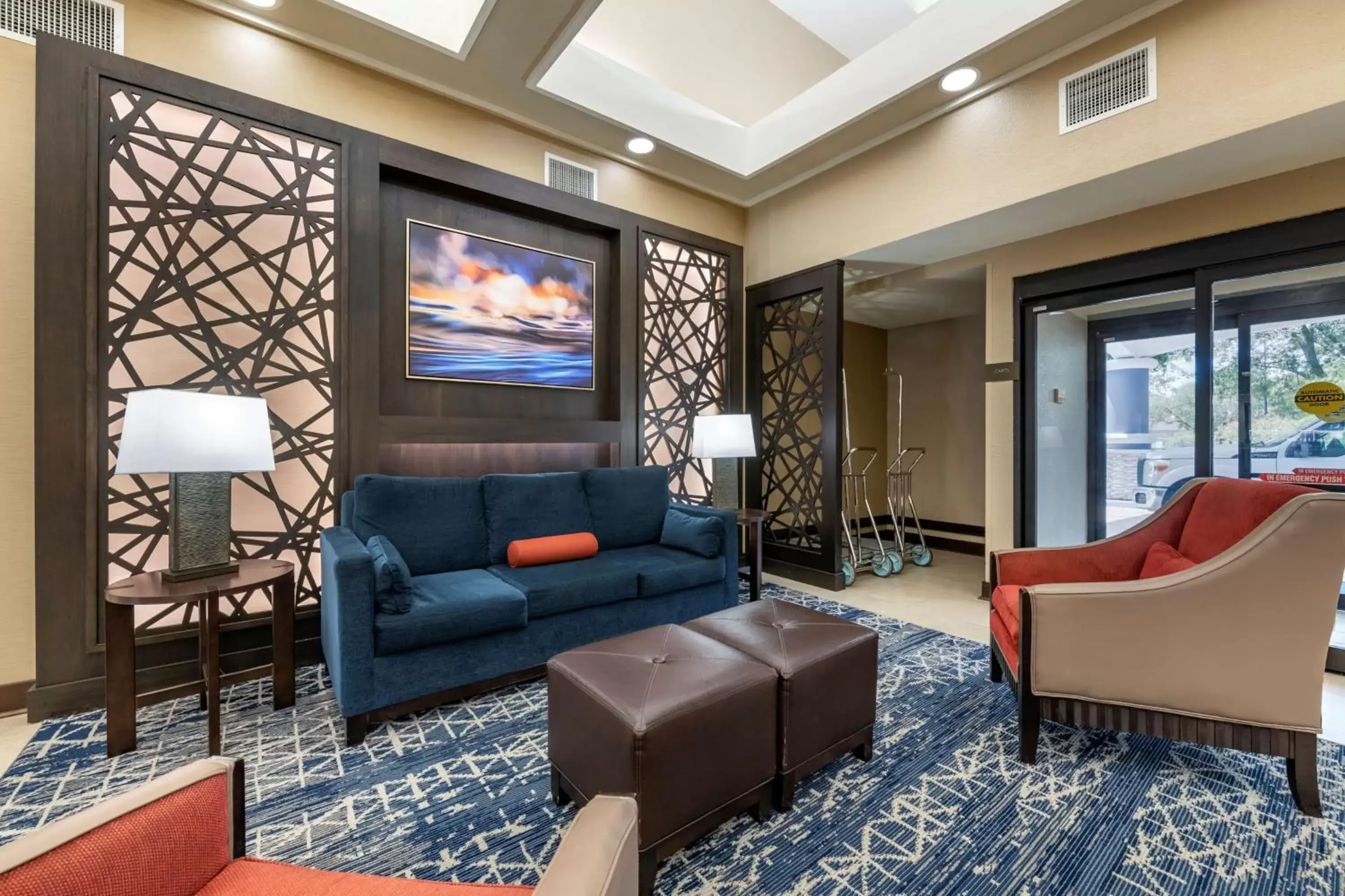 Lobby or reception, Seating Area in Best Western Plus Orlando East - UCF Area