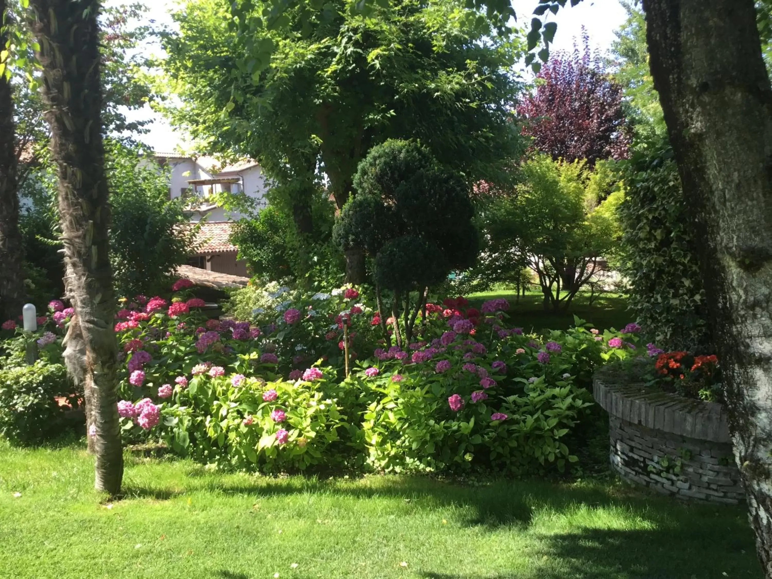 Garden in La Pergola B&B