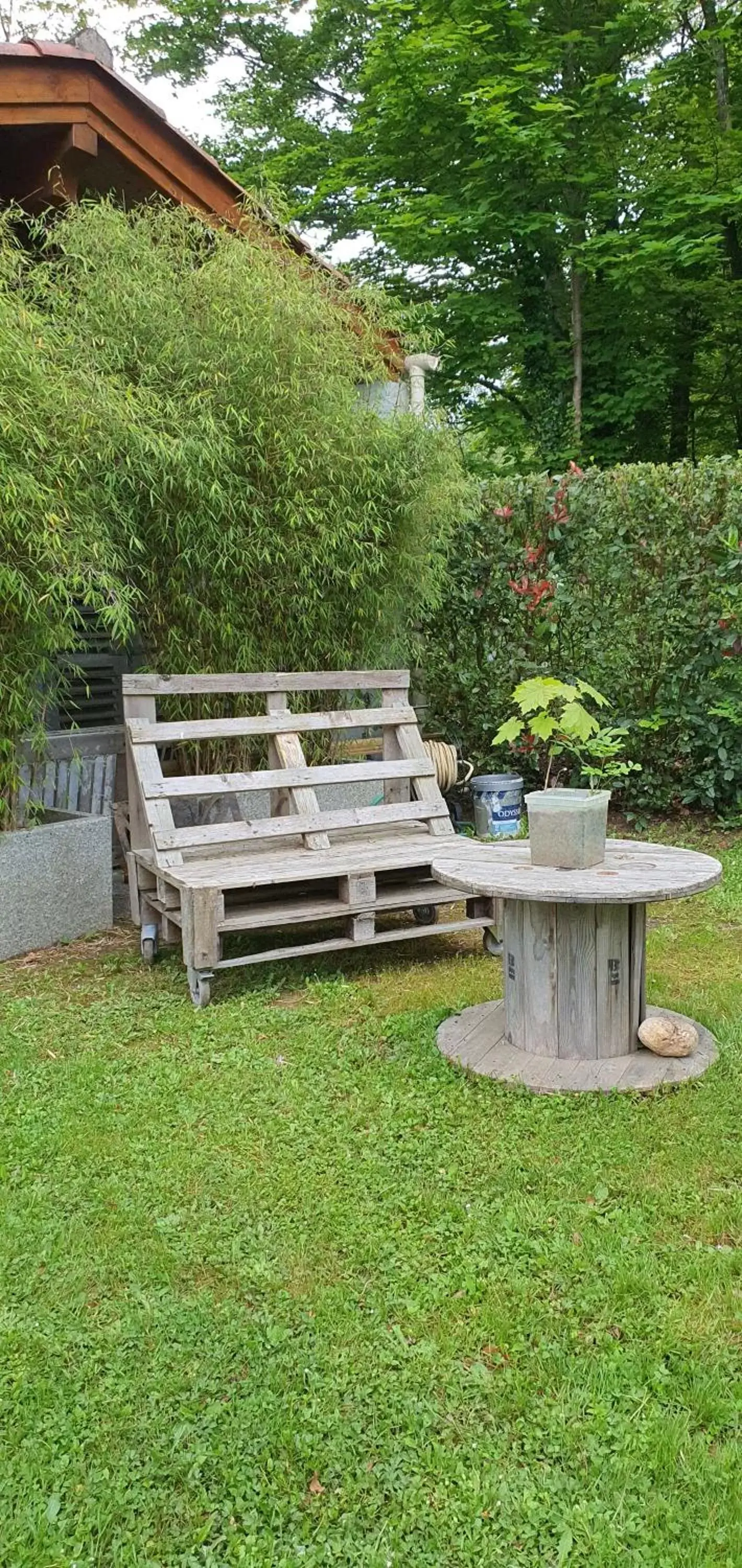 Garden in A l'Ecole Buissonnière