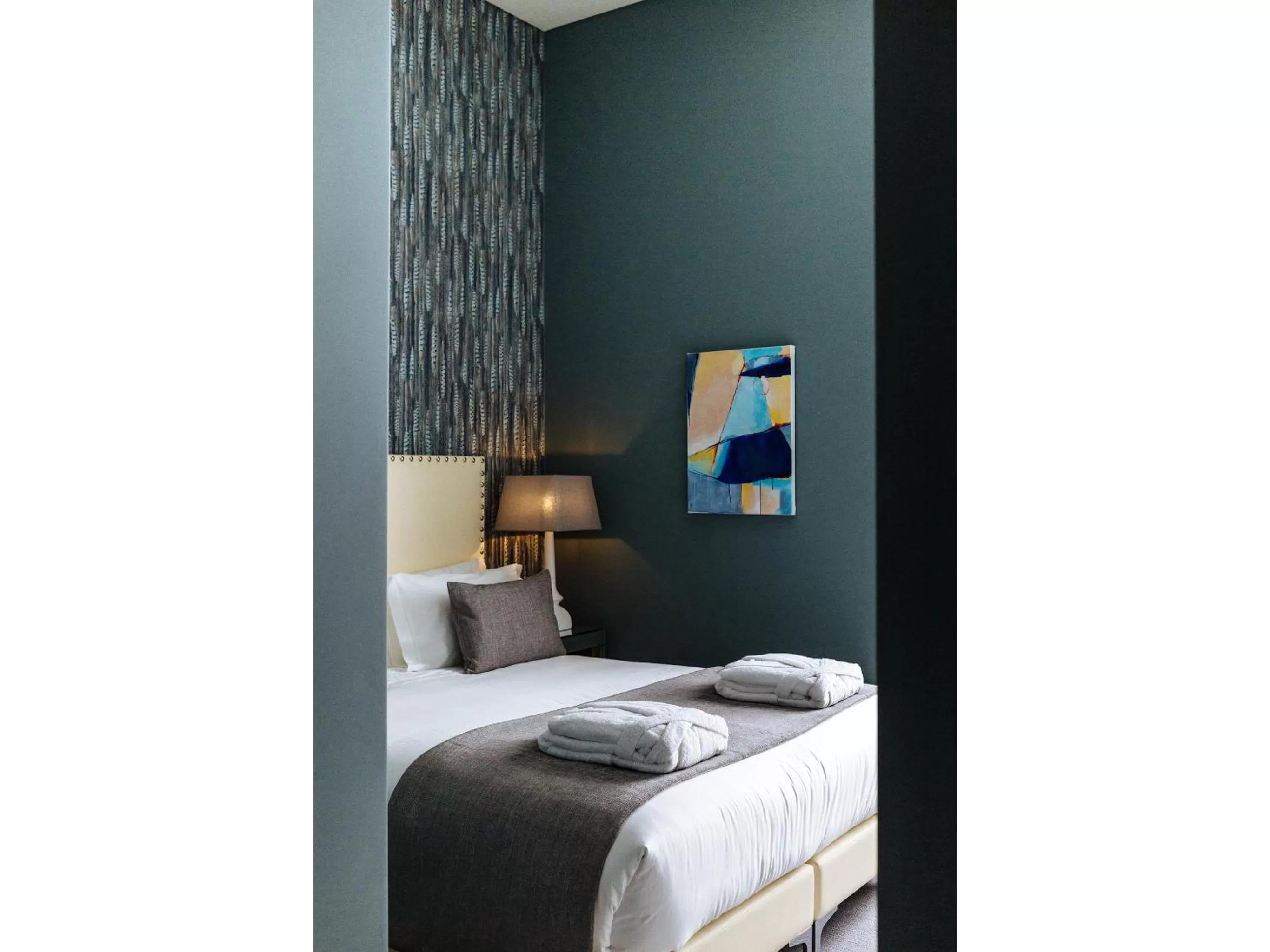 Other, Bed in Dear Lisbon - Gallery House