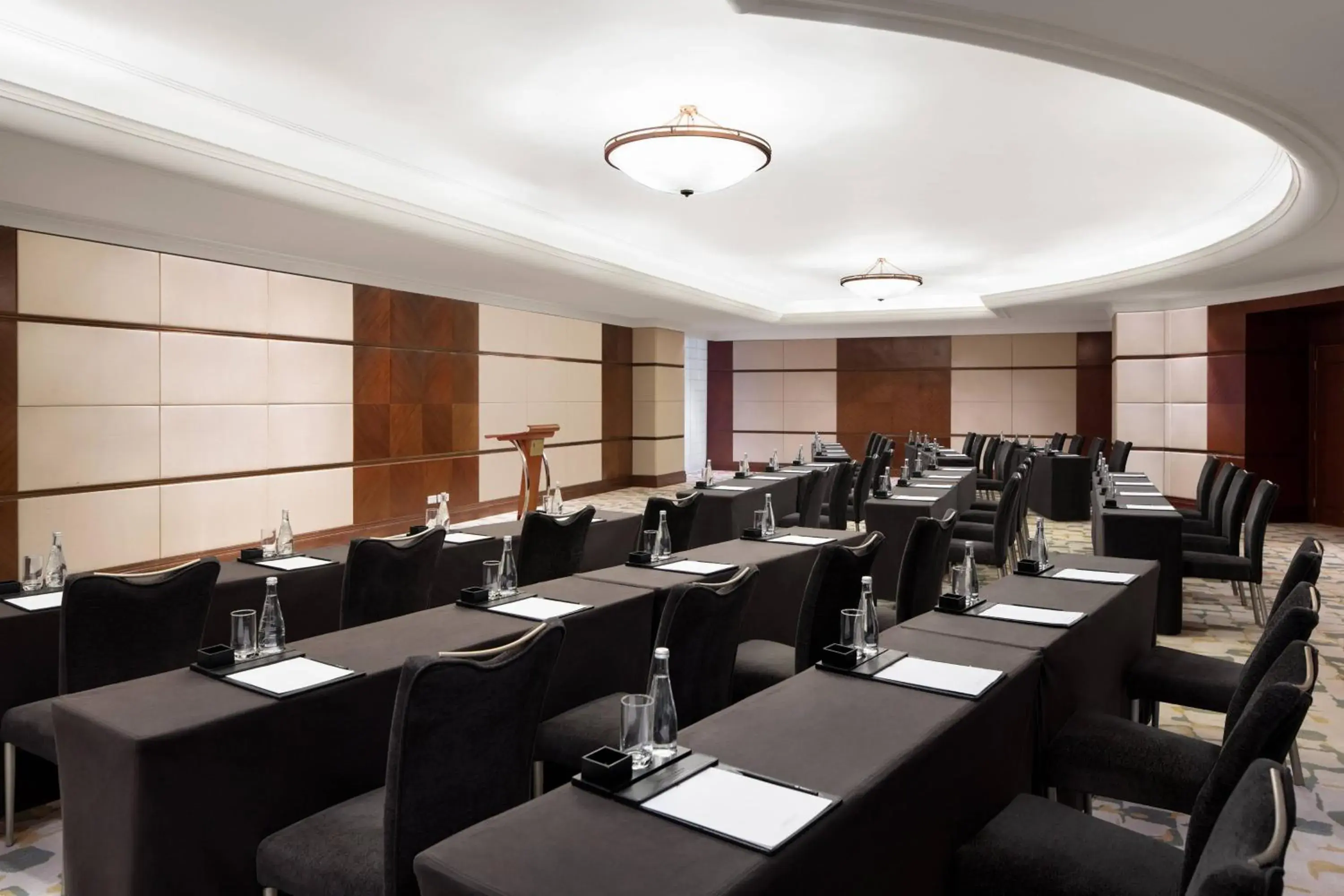 Meeting/conference room in Shanghai Marriott Hotel Hongqiao