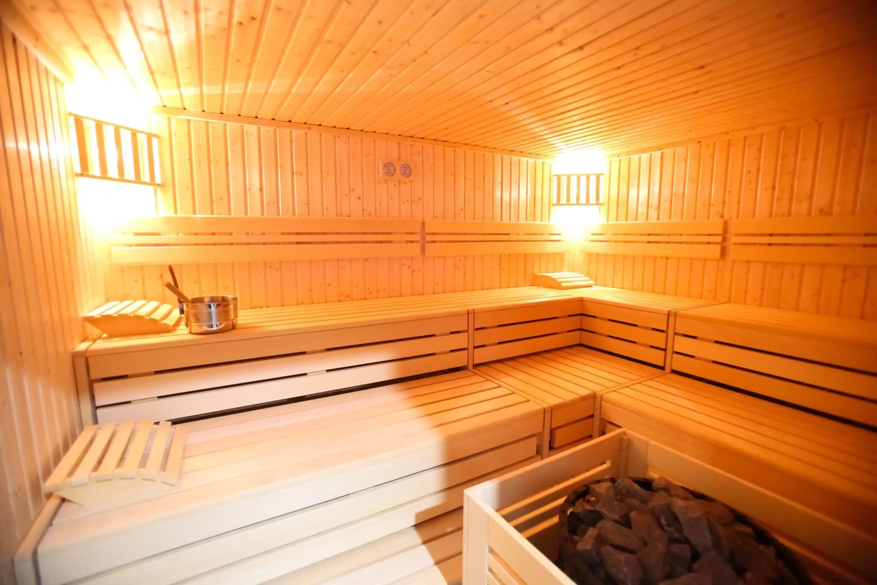 Sauna in All Suites Appart Hôtel Bordeaux Pessac