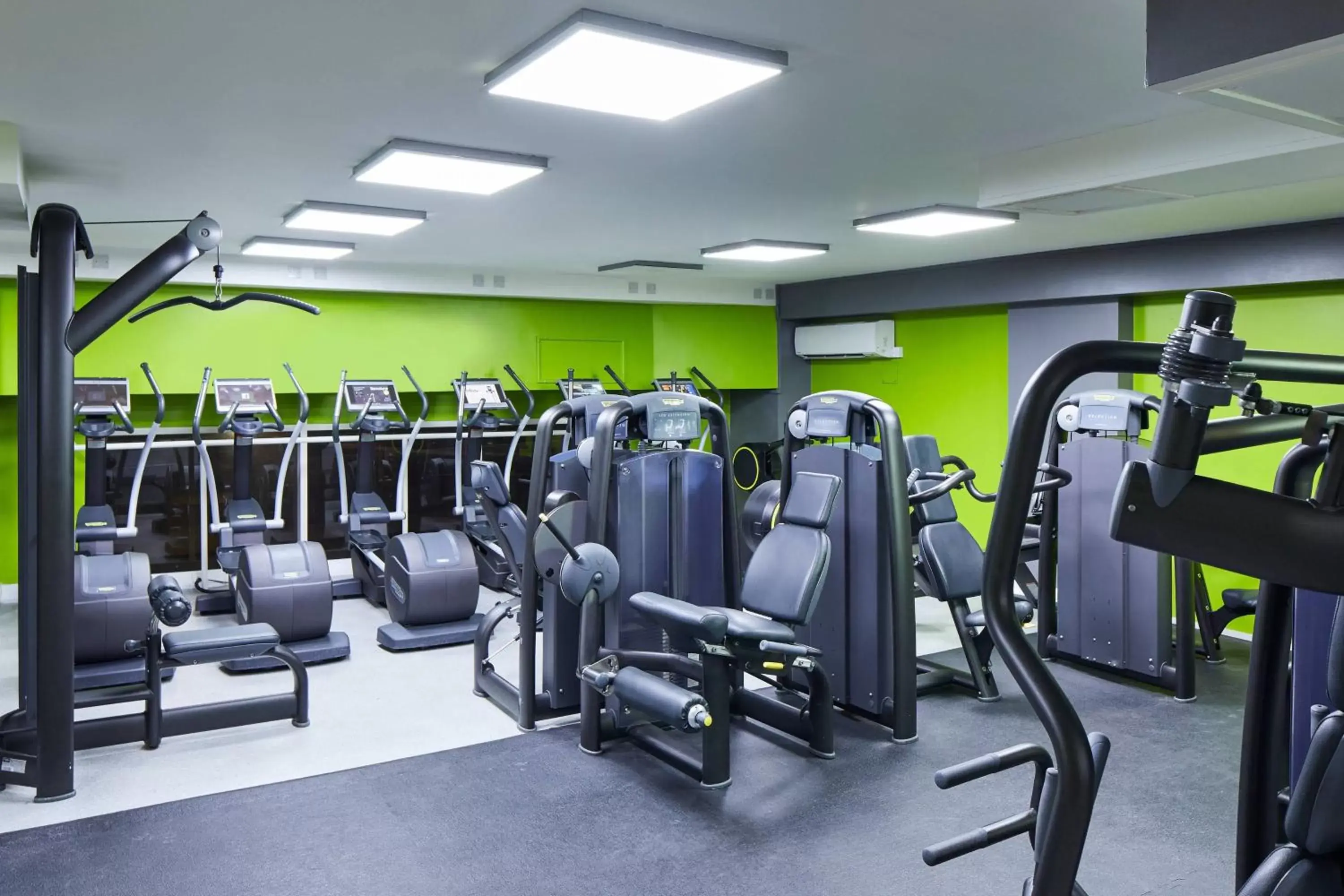Fitness centre/facilities, Fitness Center/Facilities in London Marriott Hotel Maida Vale