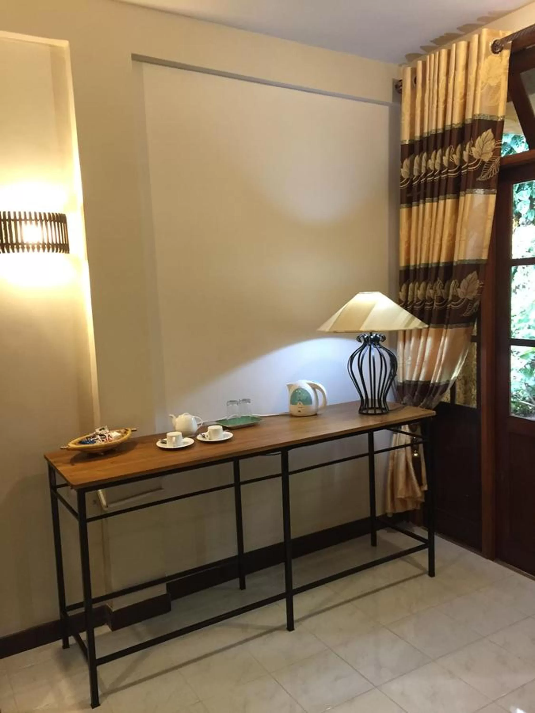 Property building in Le leopard d 'argent