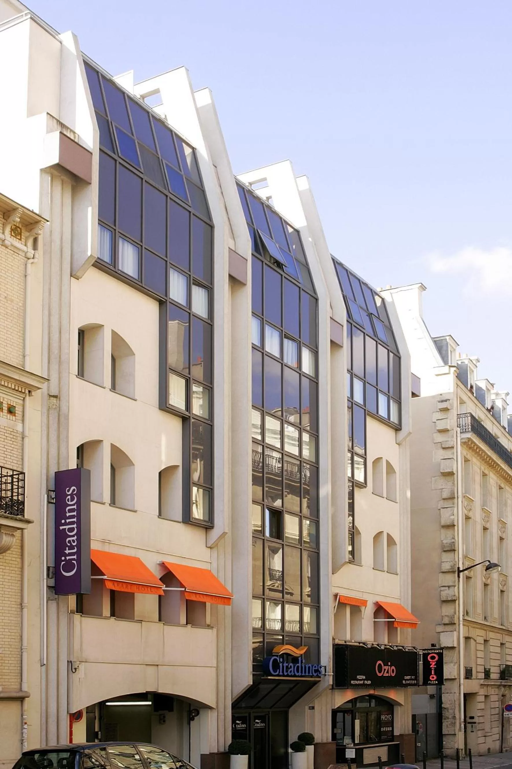 Property building in Citadines Trocadéro Paris