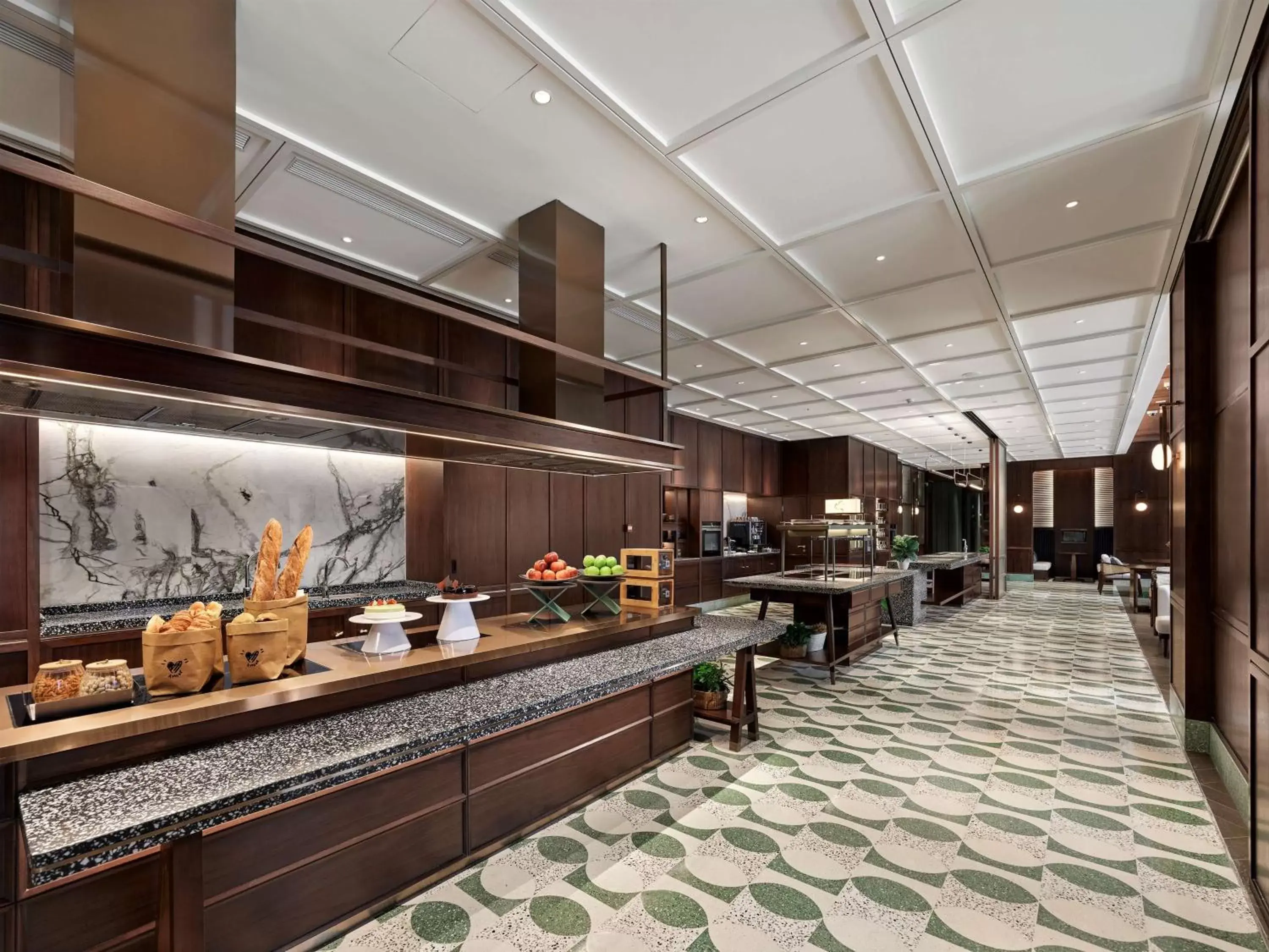 Property building in Hilton Shanghai Hongqiao Property building in Hilton Shanghai Hongqiao
