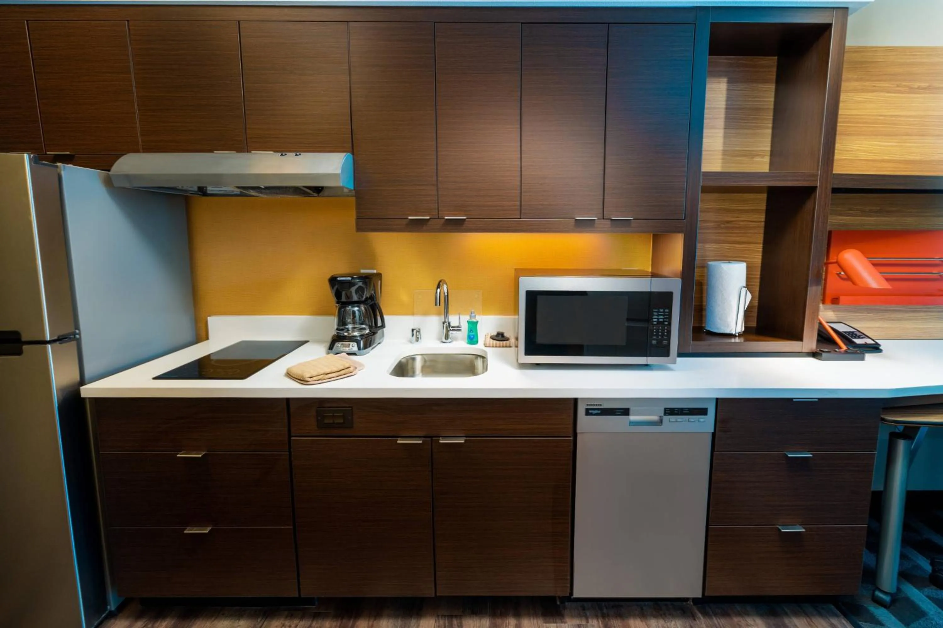 Kitchen or kitchenette in TownePlace Suites Irvine Lake Forest