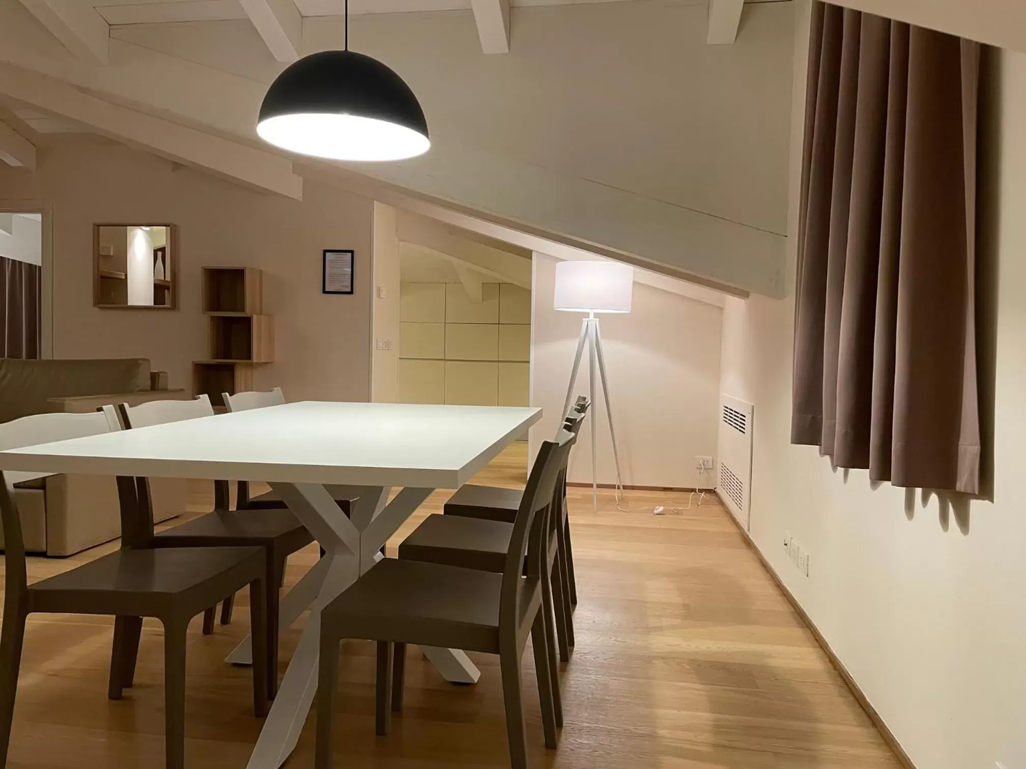 Living room, Dining Area in Ceccarini Suite