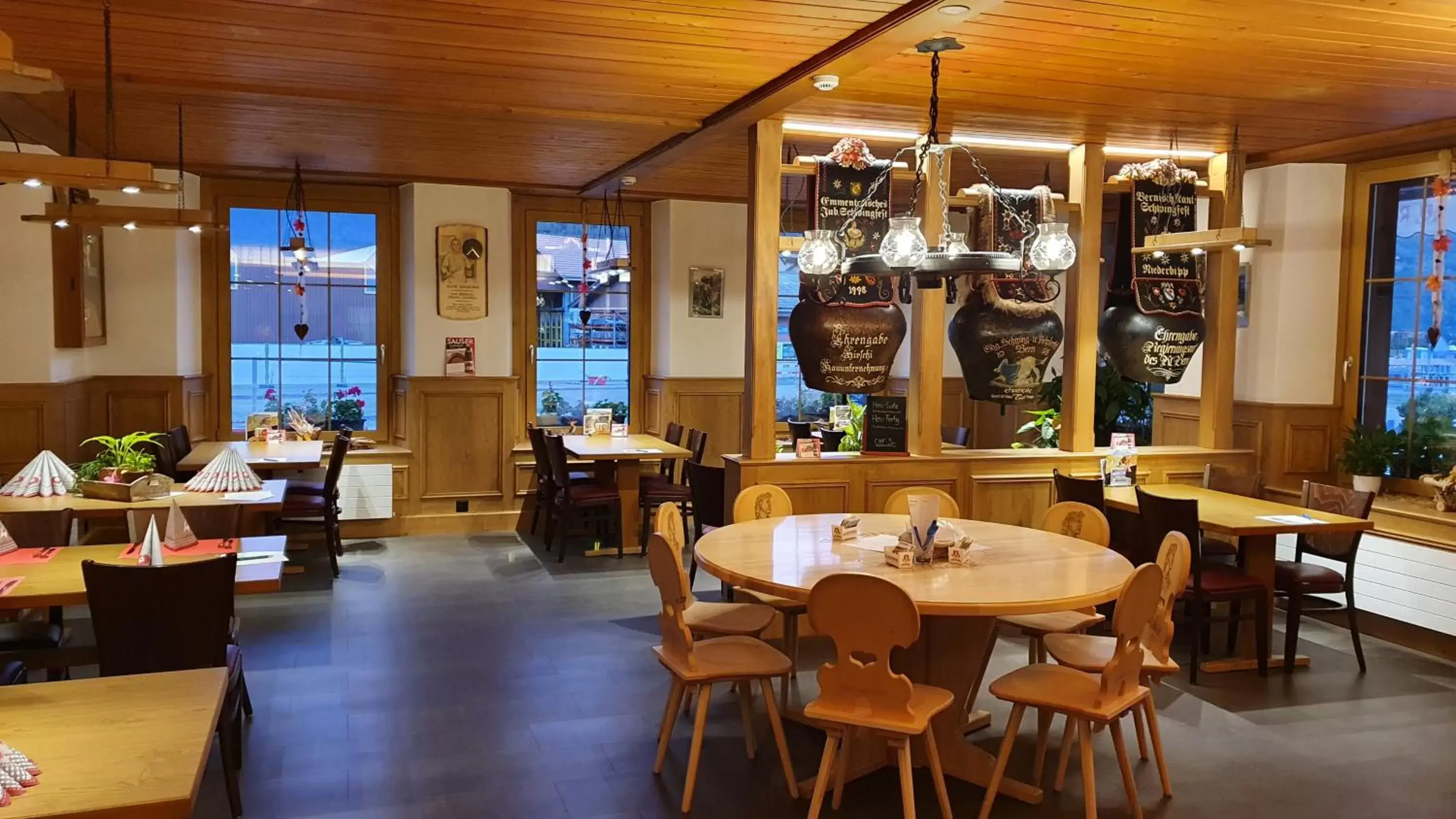 Restaurant/Places to Eat in Gasthof Hirschen