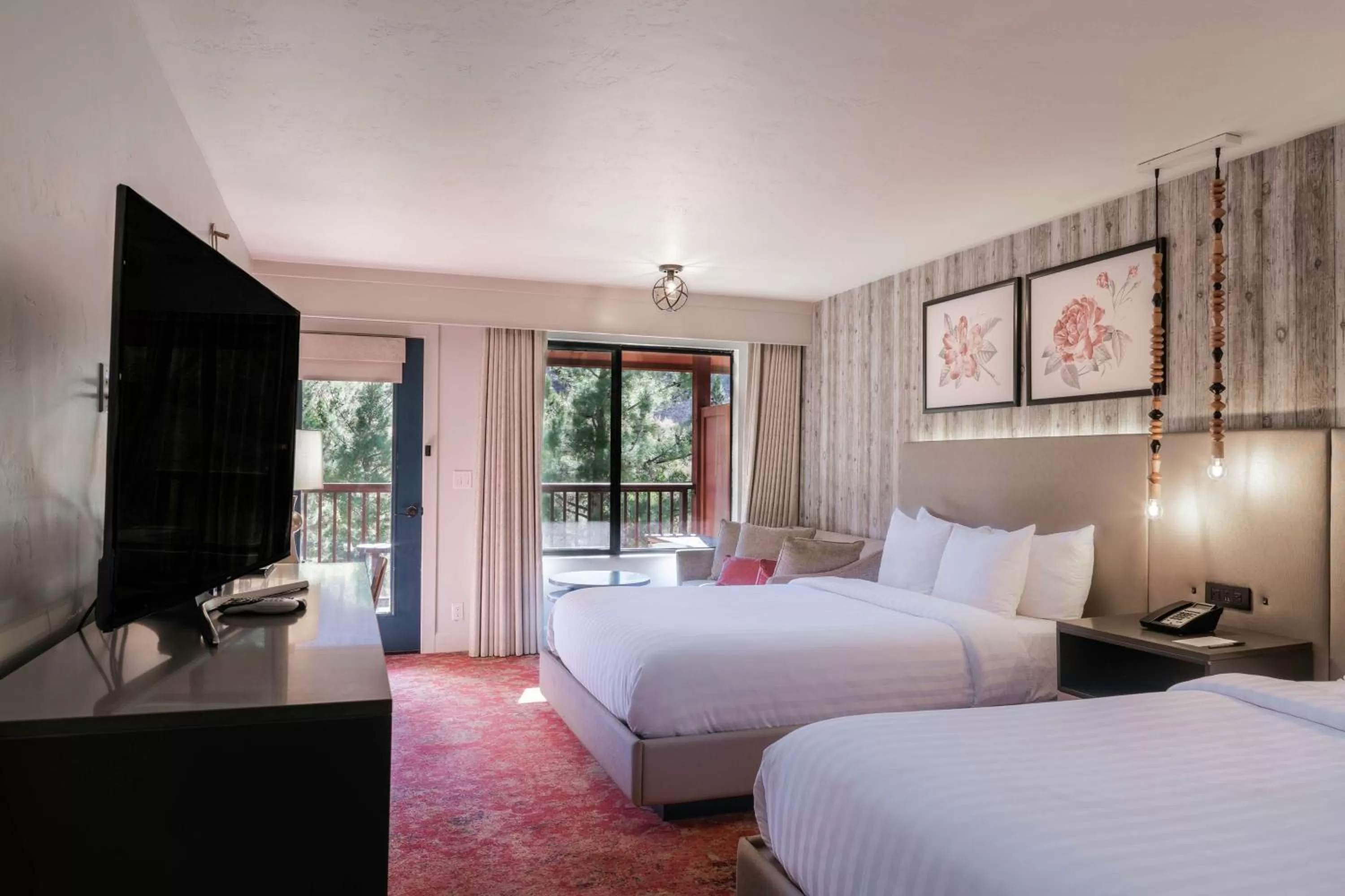 Bedroom, Bed in Cliffrose Springdale, Curio Collection By Hilton