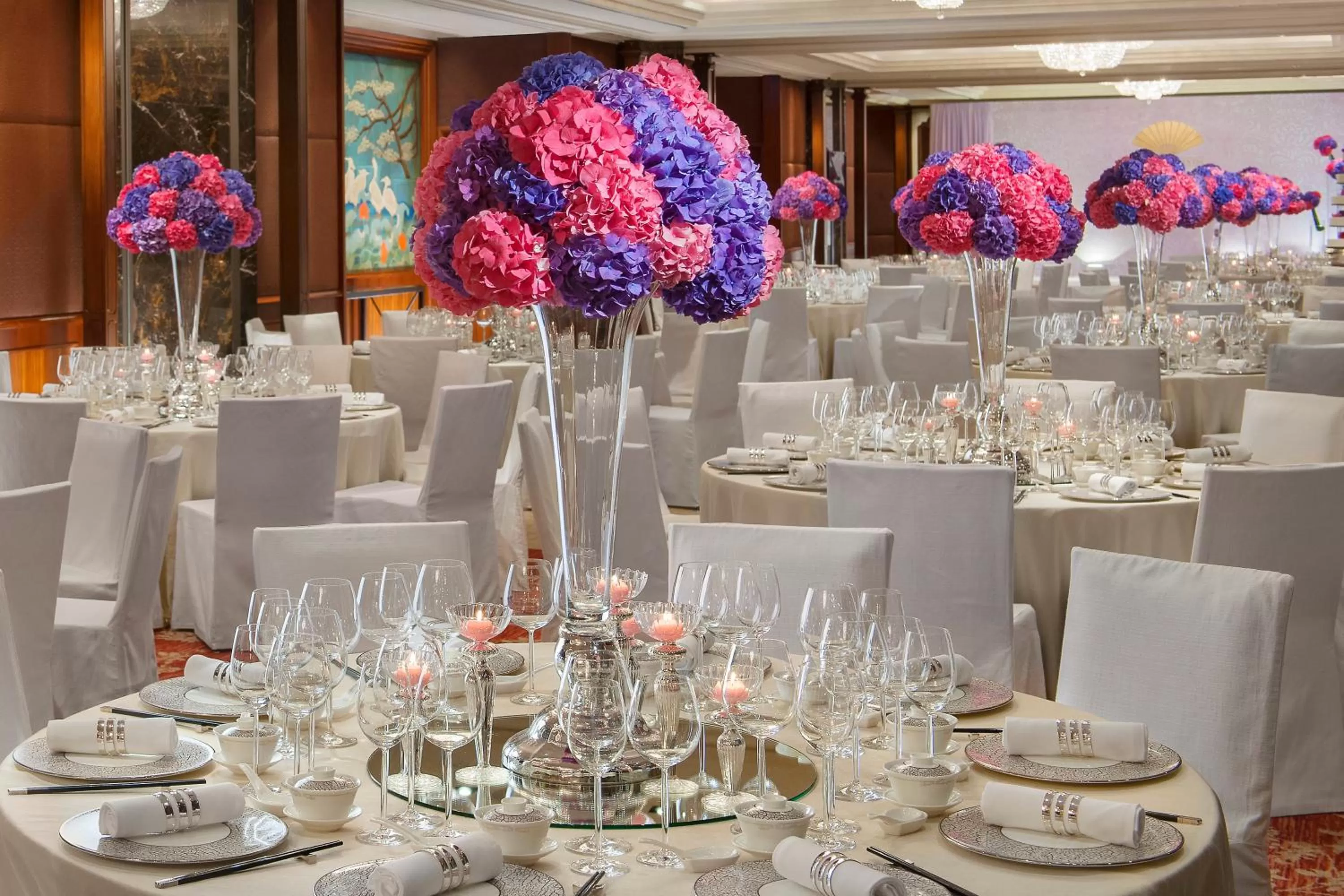 Restaurant/places to eat in Mandarin Oriental, Hong Kong