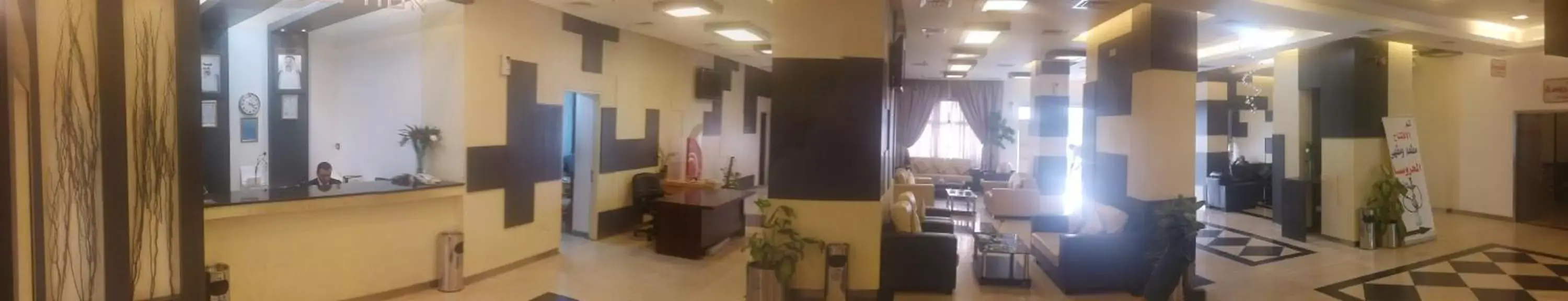 Facade/entrance in Kuwait Continental Hotel Facade/entrance in Kuwait Continental Hotel