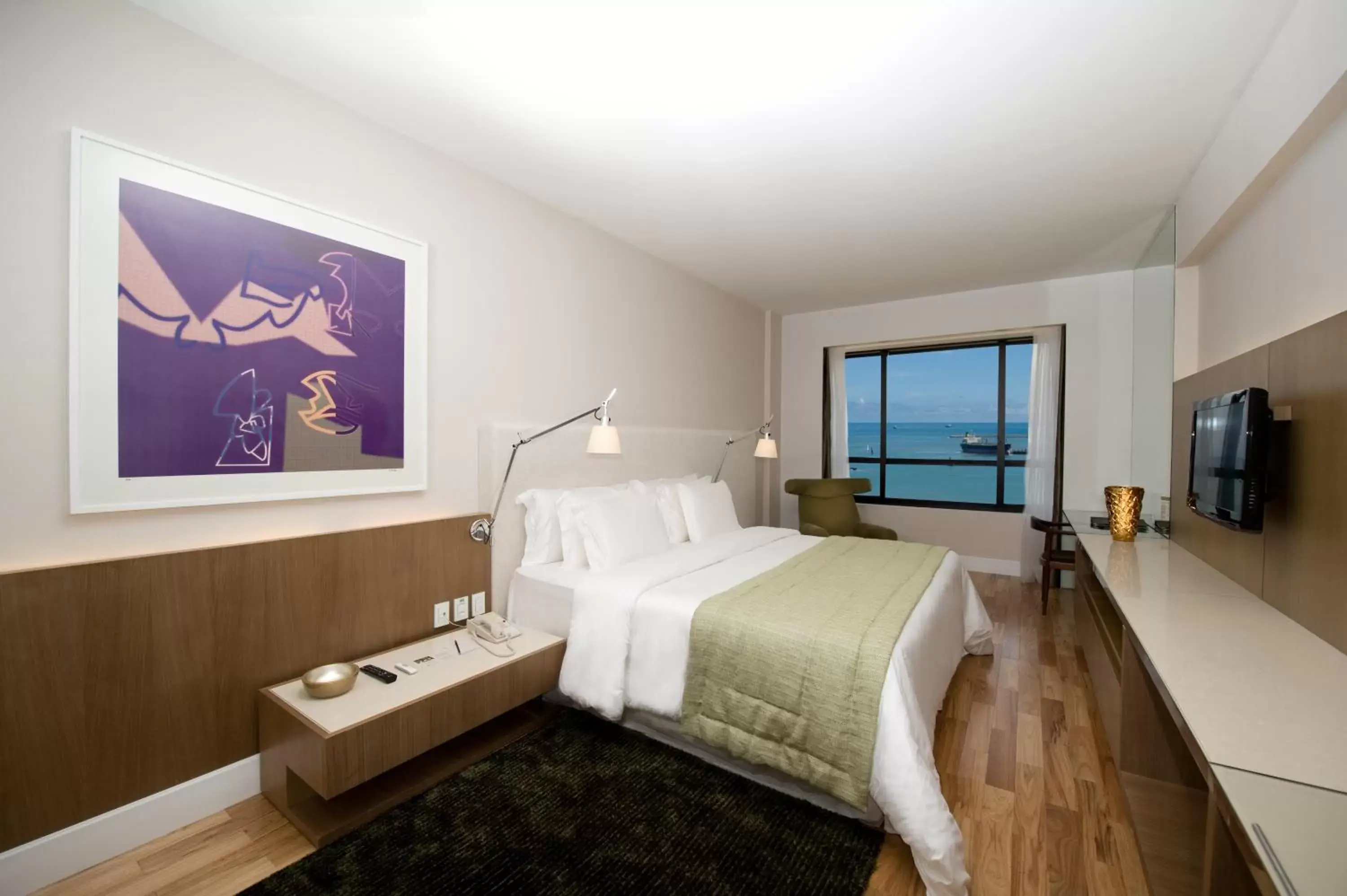 Gran Class Junior Suites with Frontal Sea View in Hotel Gran Marquise