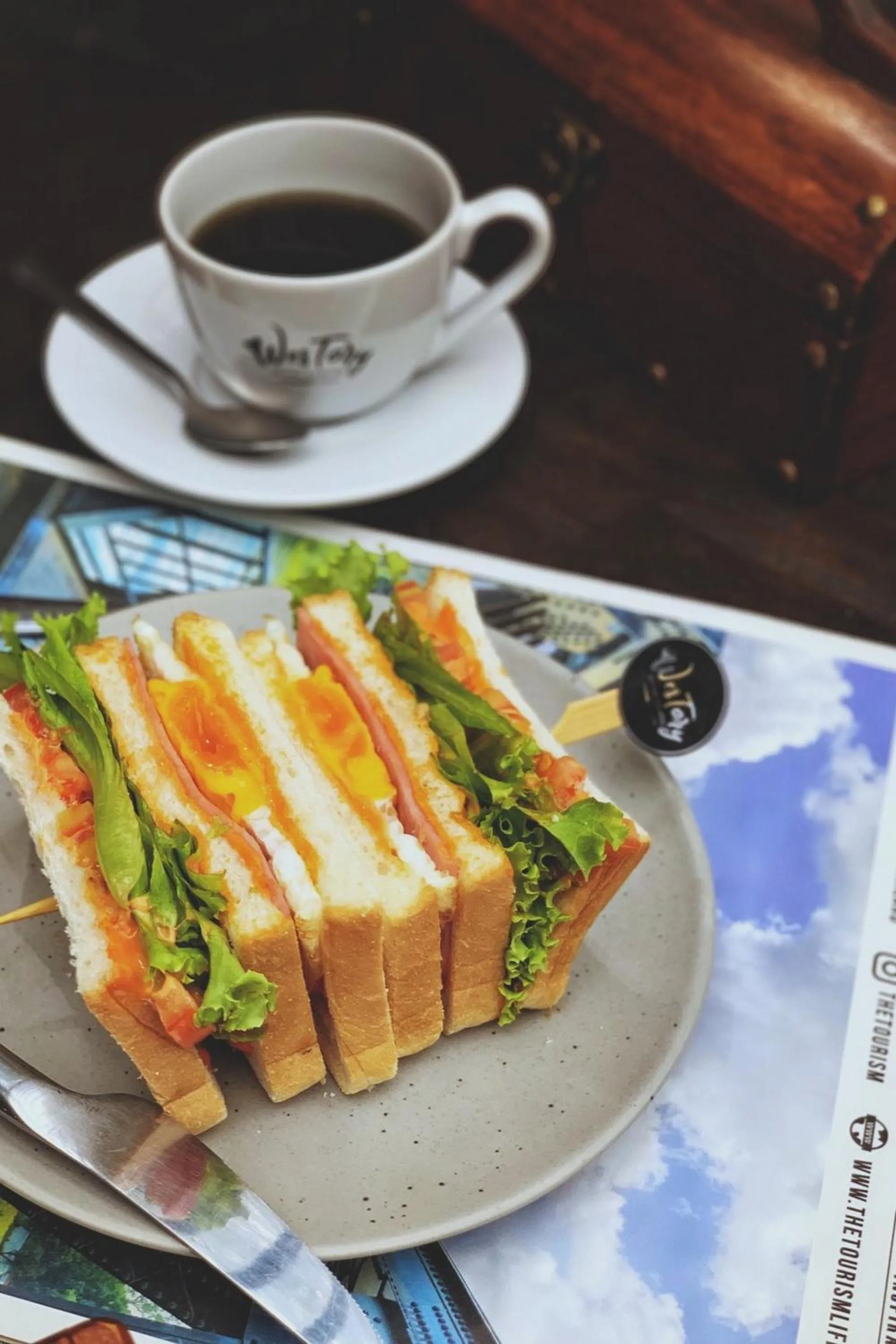 Food in Westory Design Poshtel