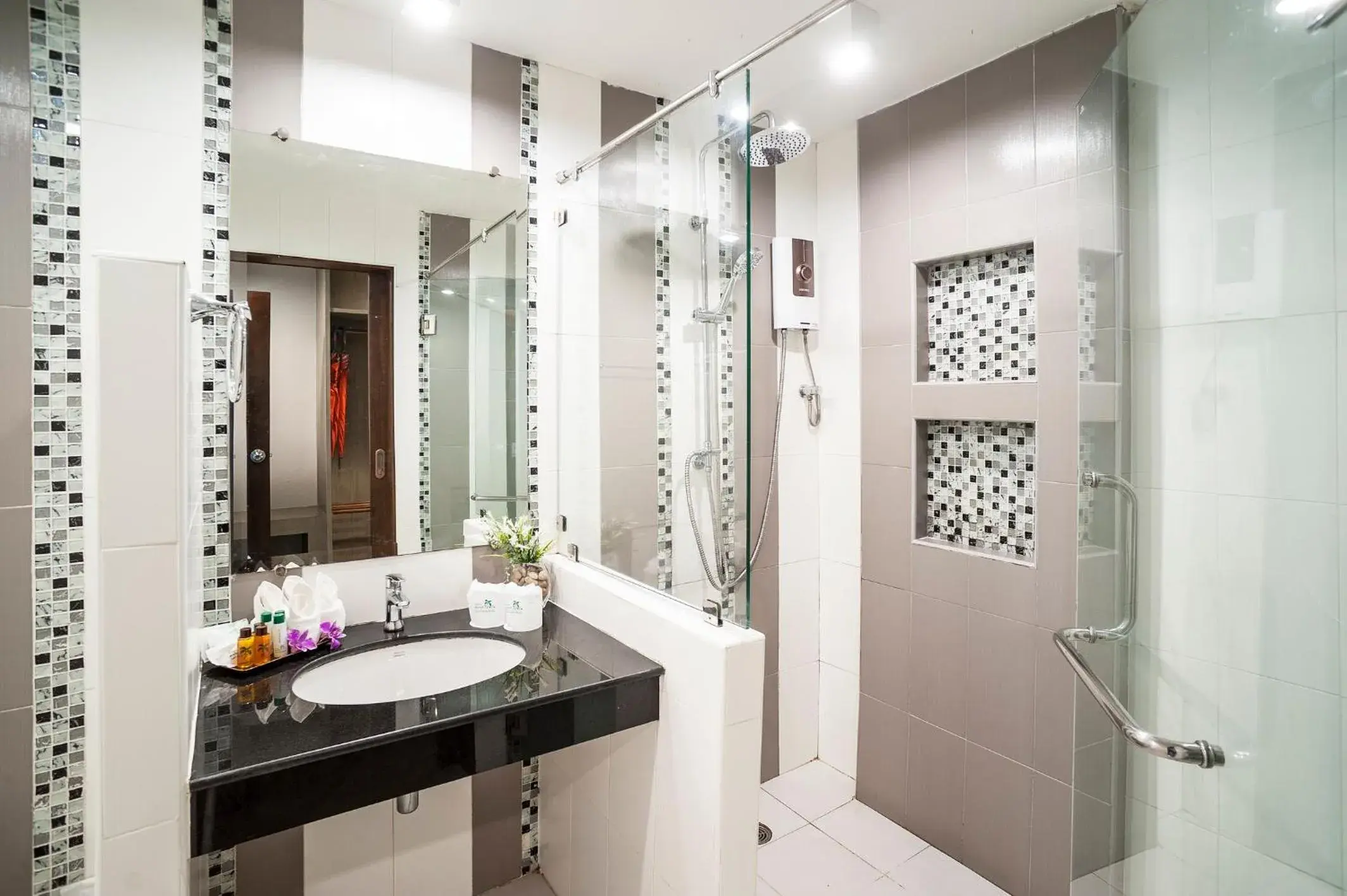 Bathroom in Chaolao Cabana Resort