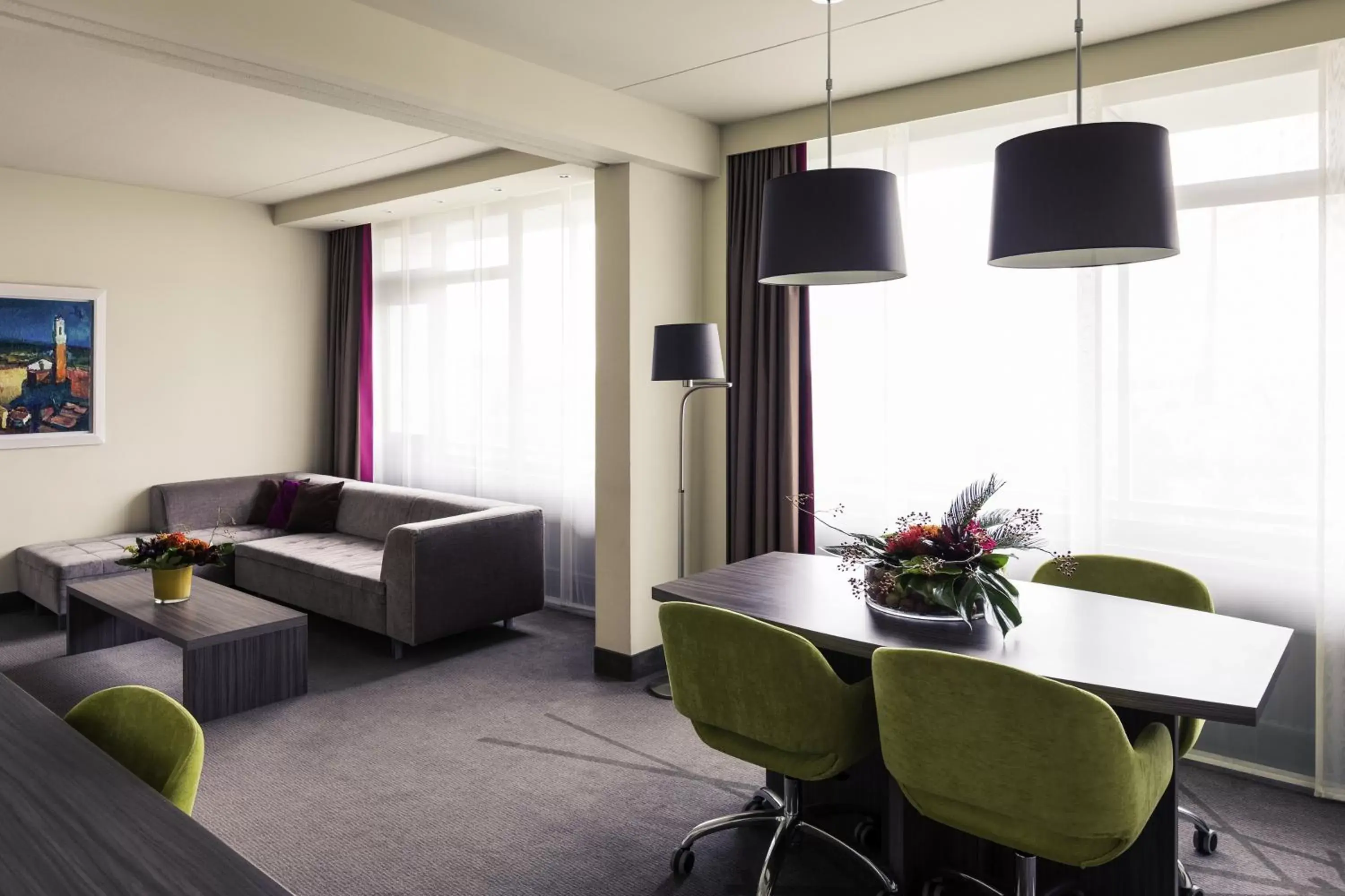 Dining area, Seating Area in Mercure Hotel Groningen Martiniplaza
