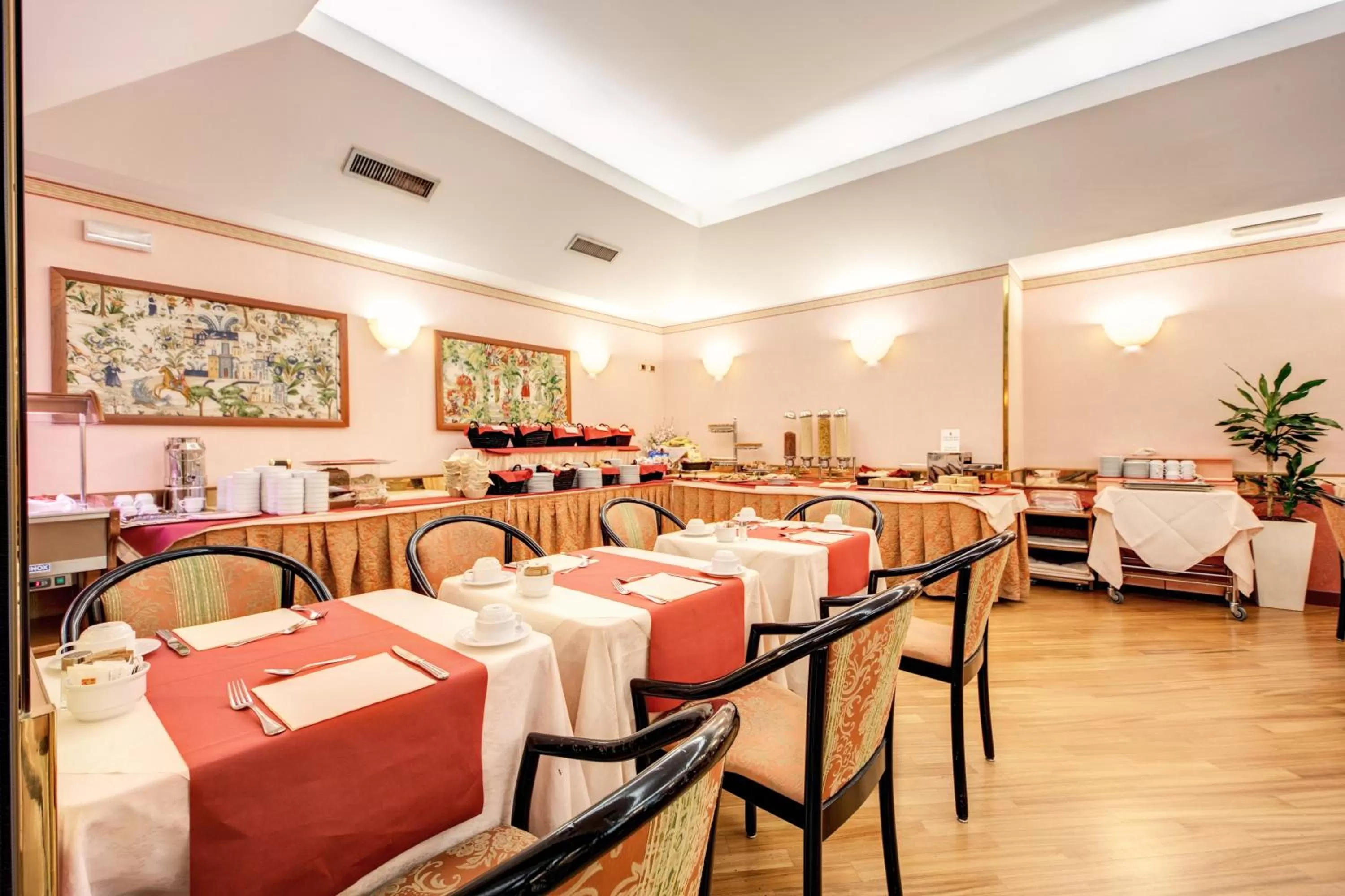 Restaurant/places to eat in Brunelleschi Hotel