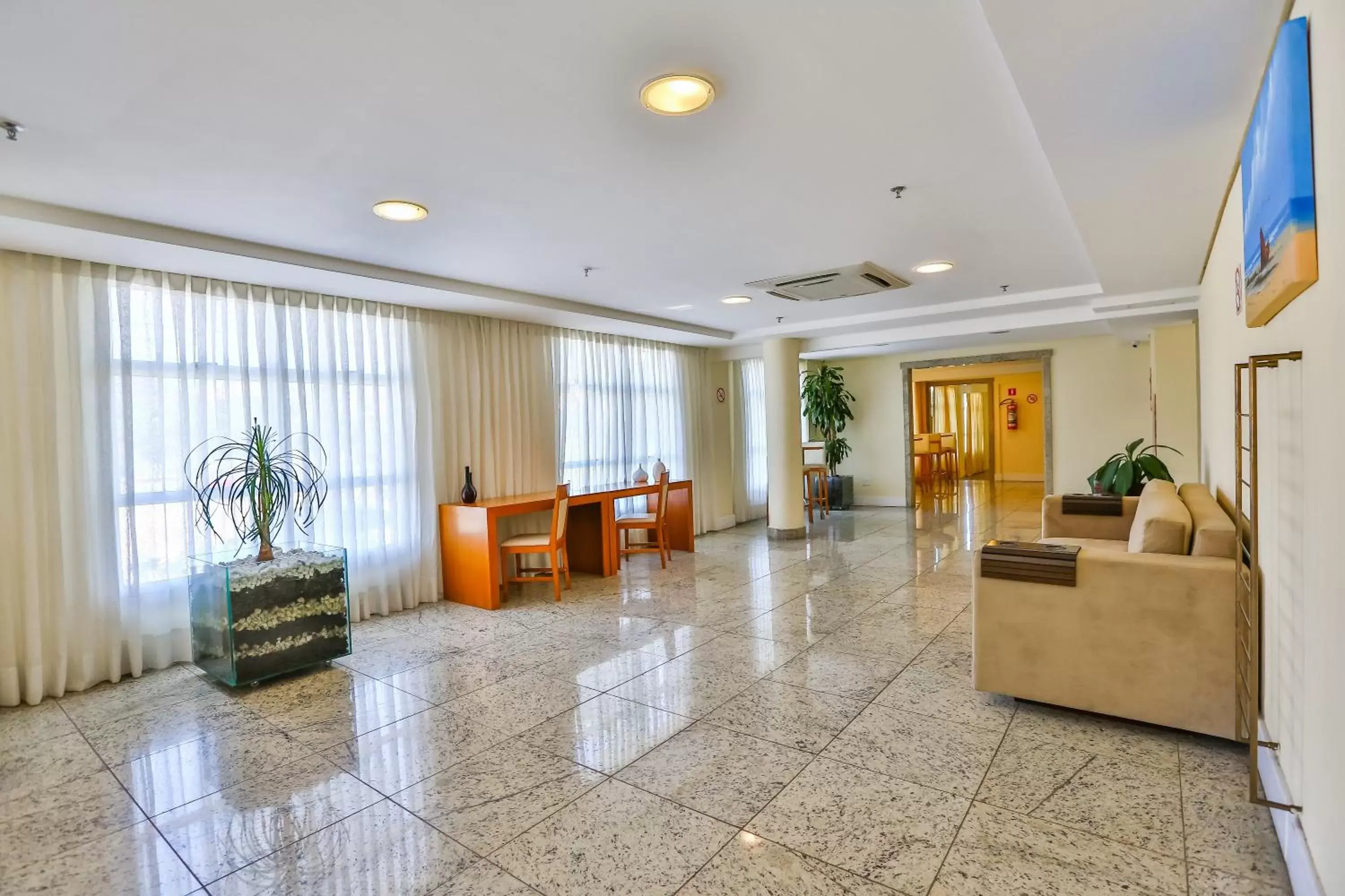 Lobby or reception in Dubai Macaé by Atlântica Lobby or reception in Dubai Macaé by Atlântica