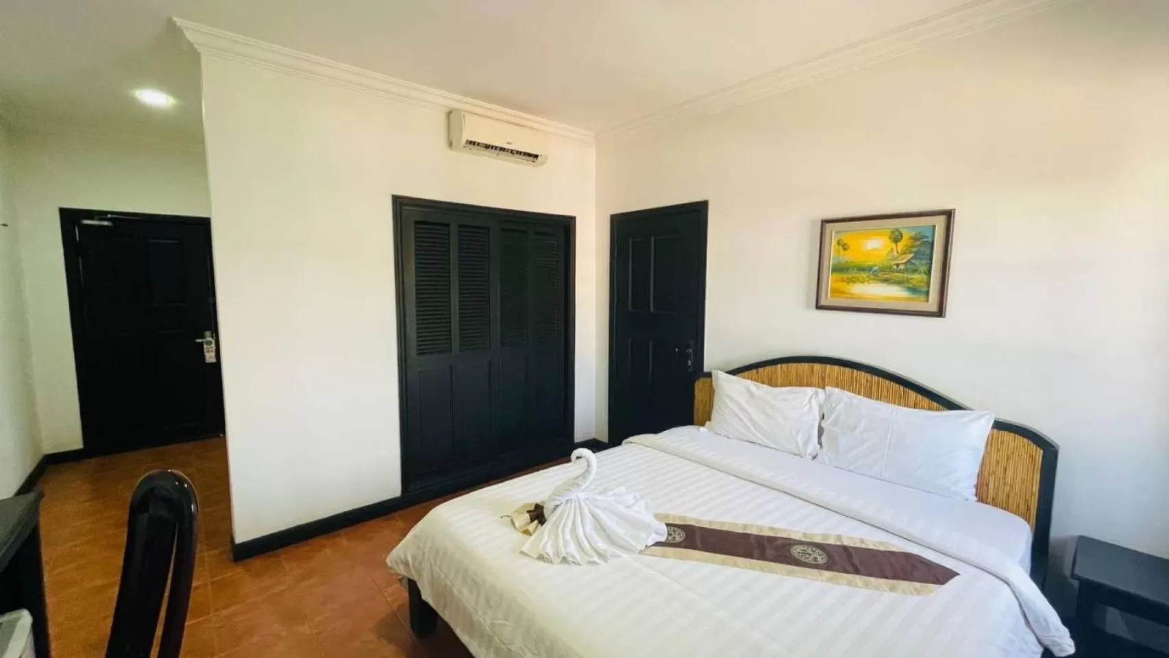 Bedroom, Bed in Angkor Tiger Resort