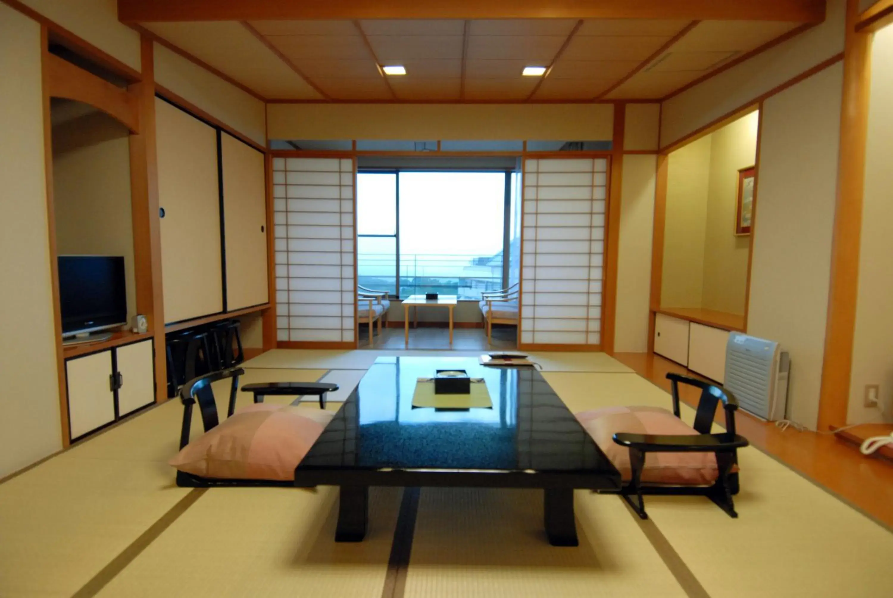 Photo of the whole room, Seating Area in Arima Onsen Taketoritei Maruyama Ryokan