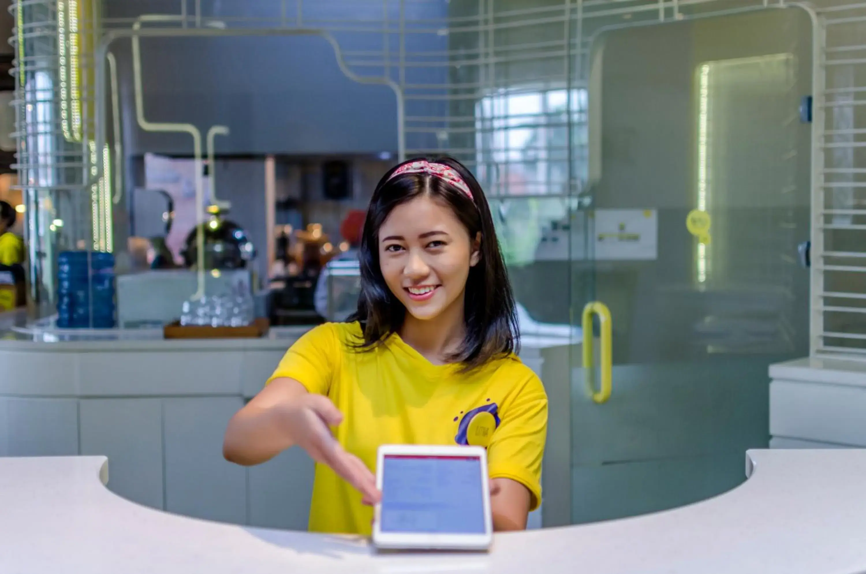 Lobby or reception in Yello Hotel Jemursari Lobby or reception in Yello Hotel Jemursari