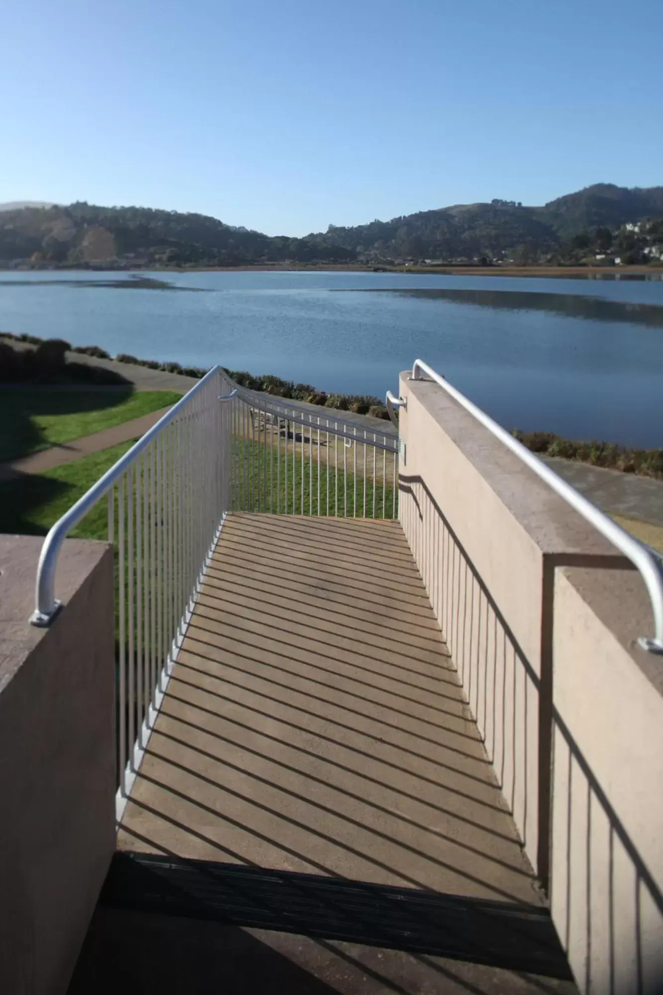 Lake view, Balcony/Terrace in Acqua Hotel