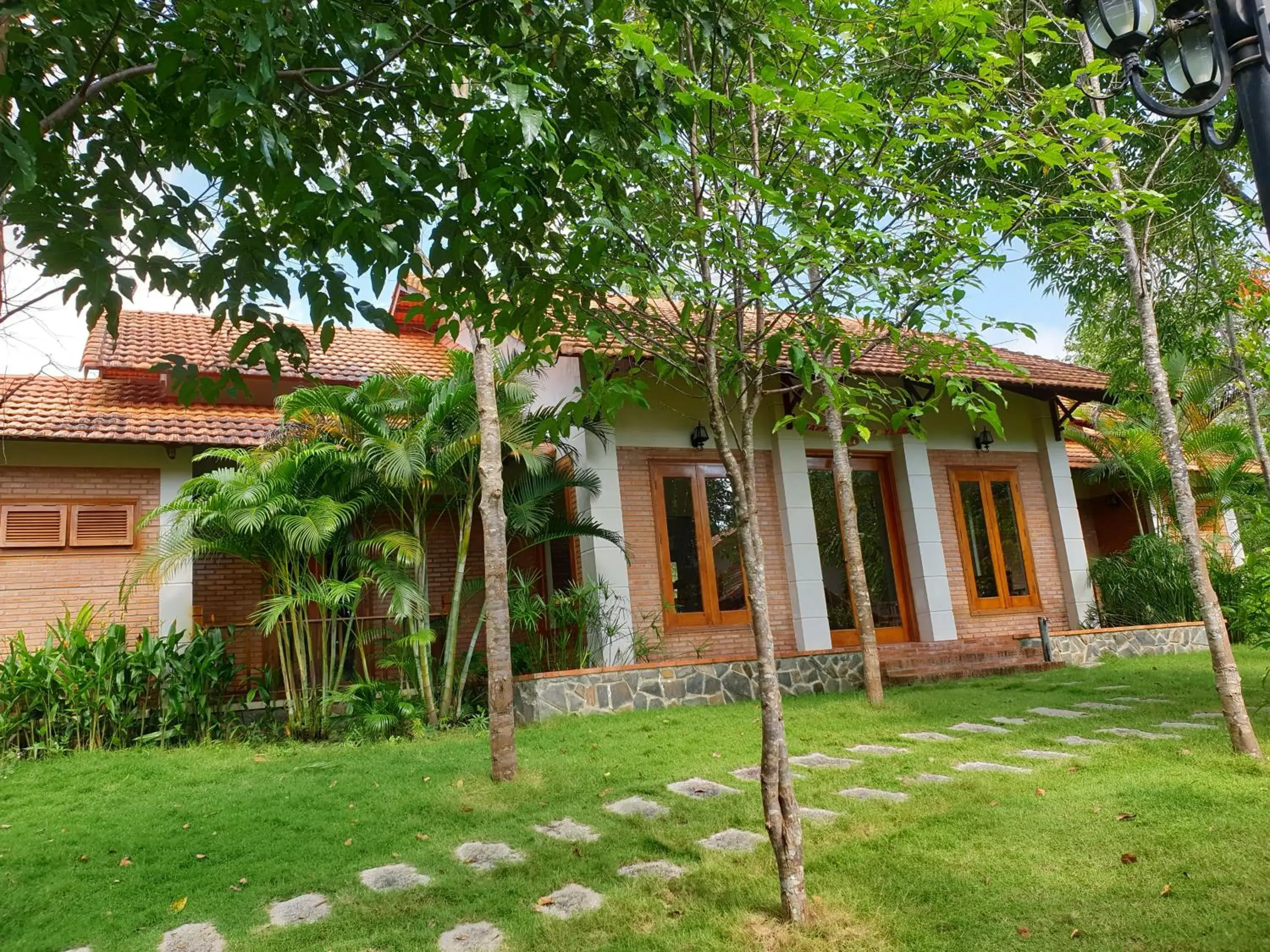 Photo of the whole room, Property Building in The Garden House Phu Quoc Resort