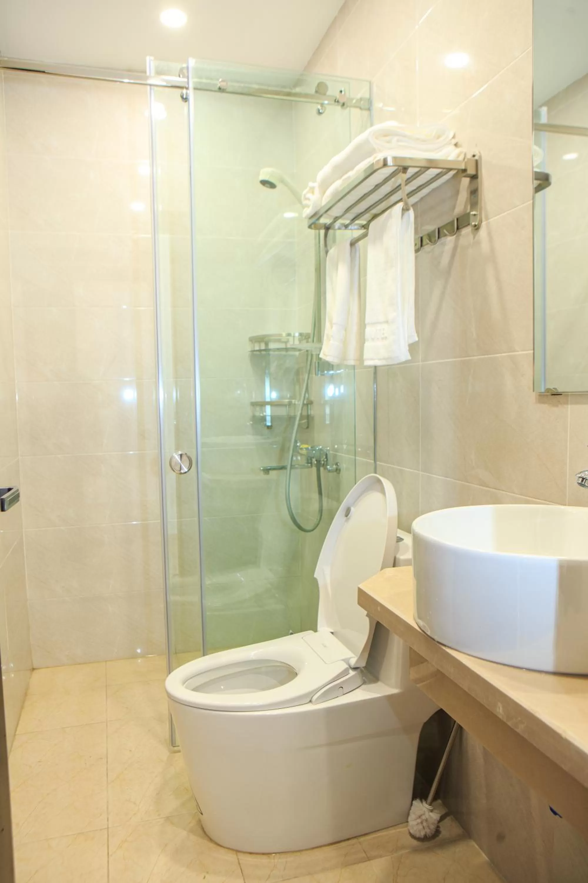 Bathroom in Paloma Hotel & Apartment