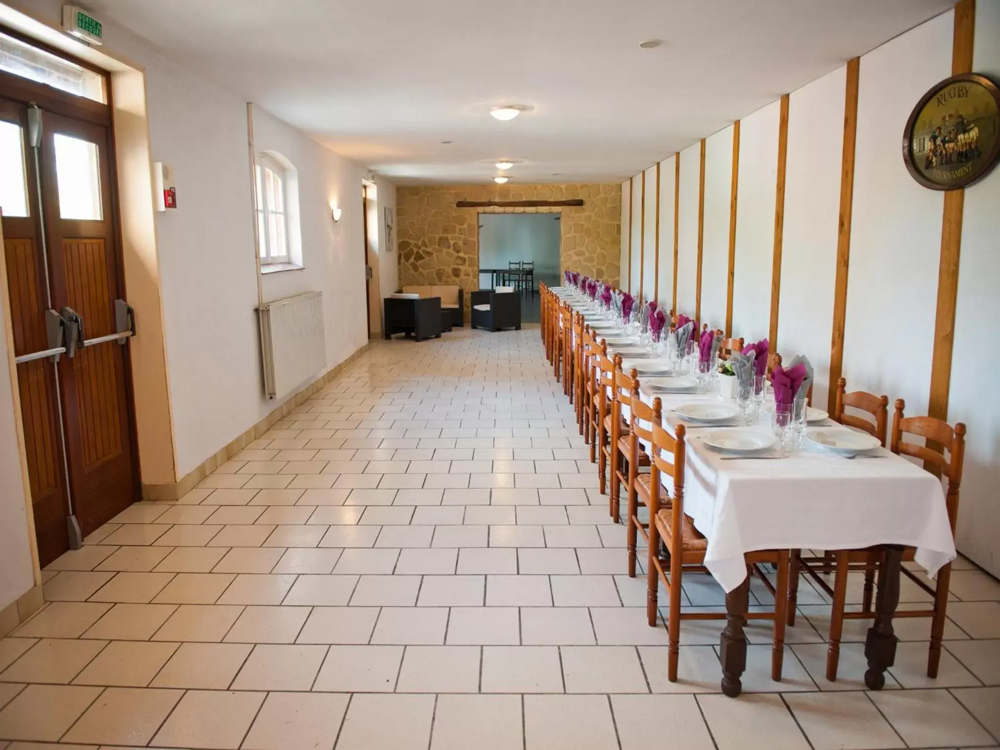 Banquet/Function facilities, Restaurant/Places to Eat in Logis Hotel Restaurant Le Relais Fleuri