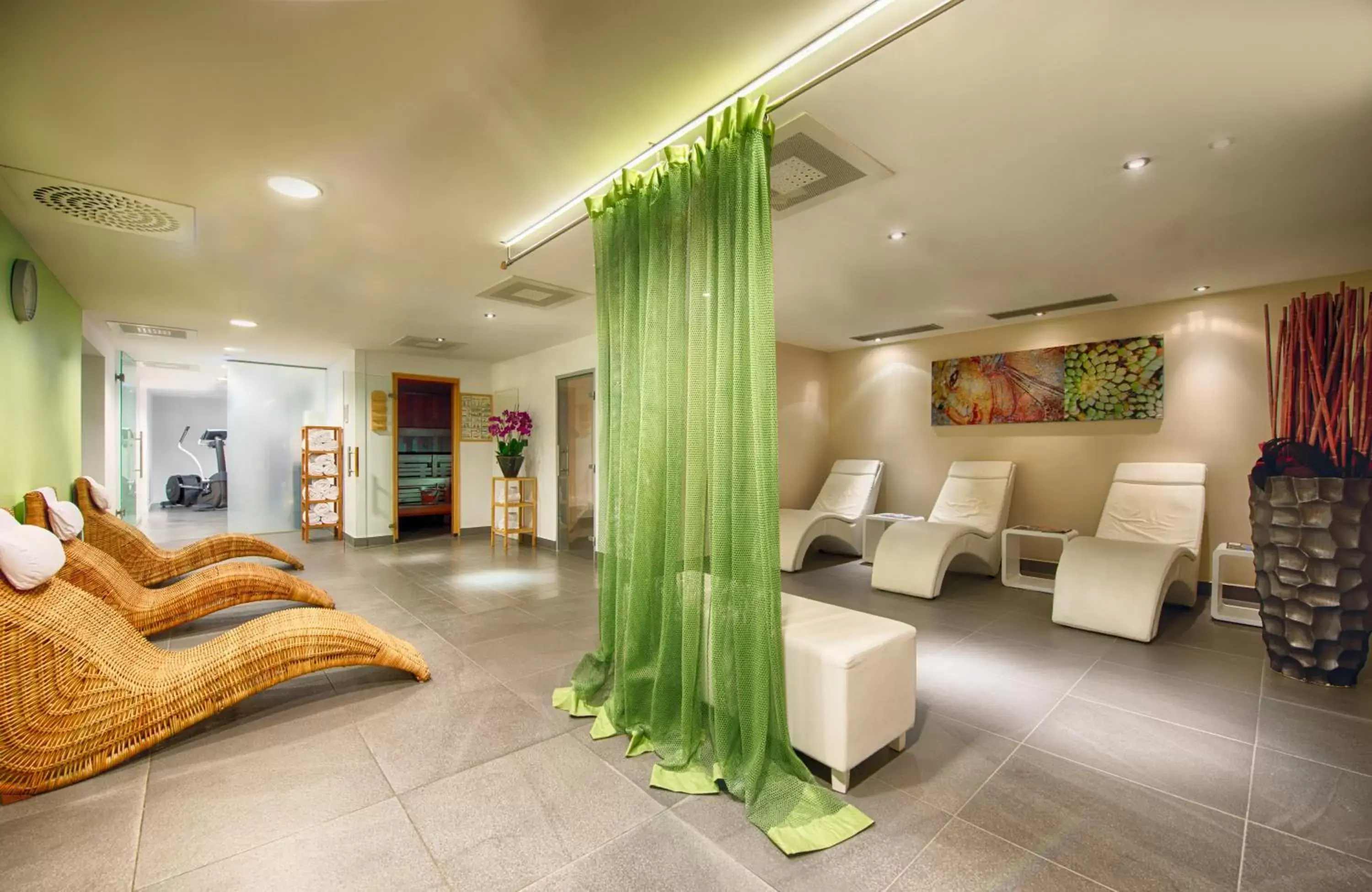 Spa and wellness centre/facilities in Leonardo Royal Hotel Munich