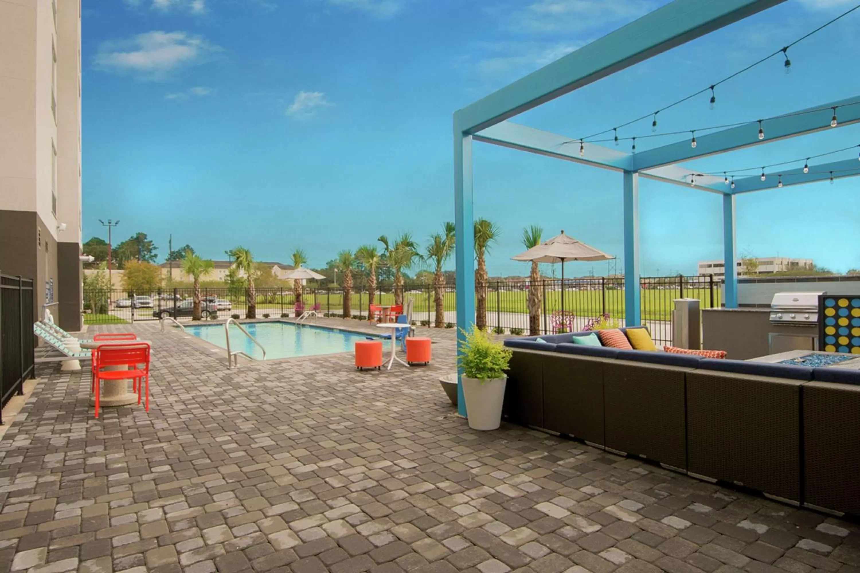 Pool view in Tru by Hilton Lafayette River Ranch