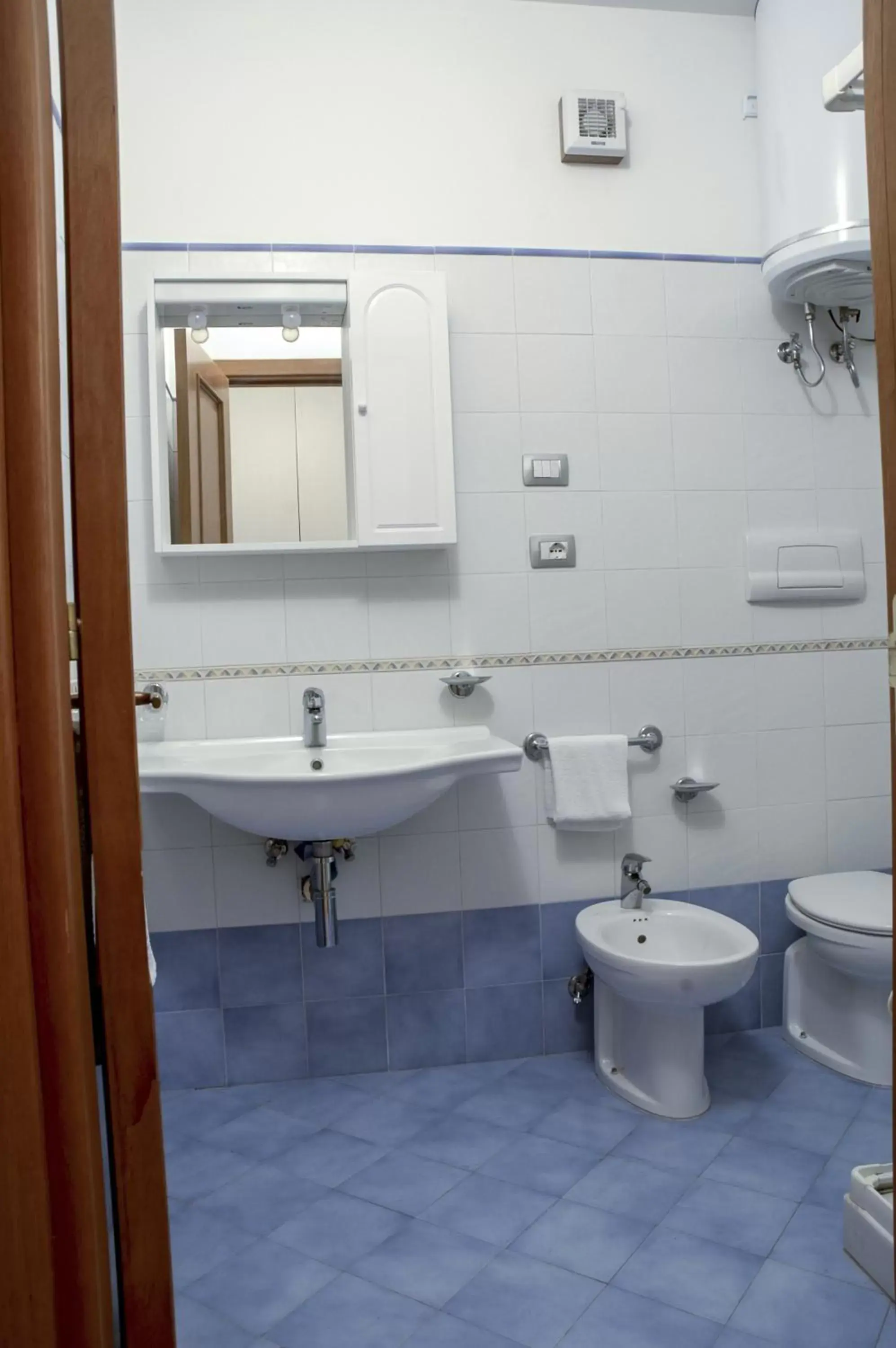 Bathroom in Eolian Residence