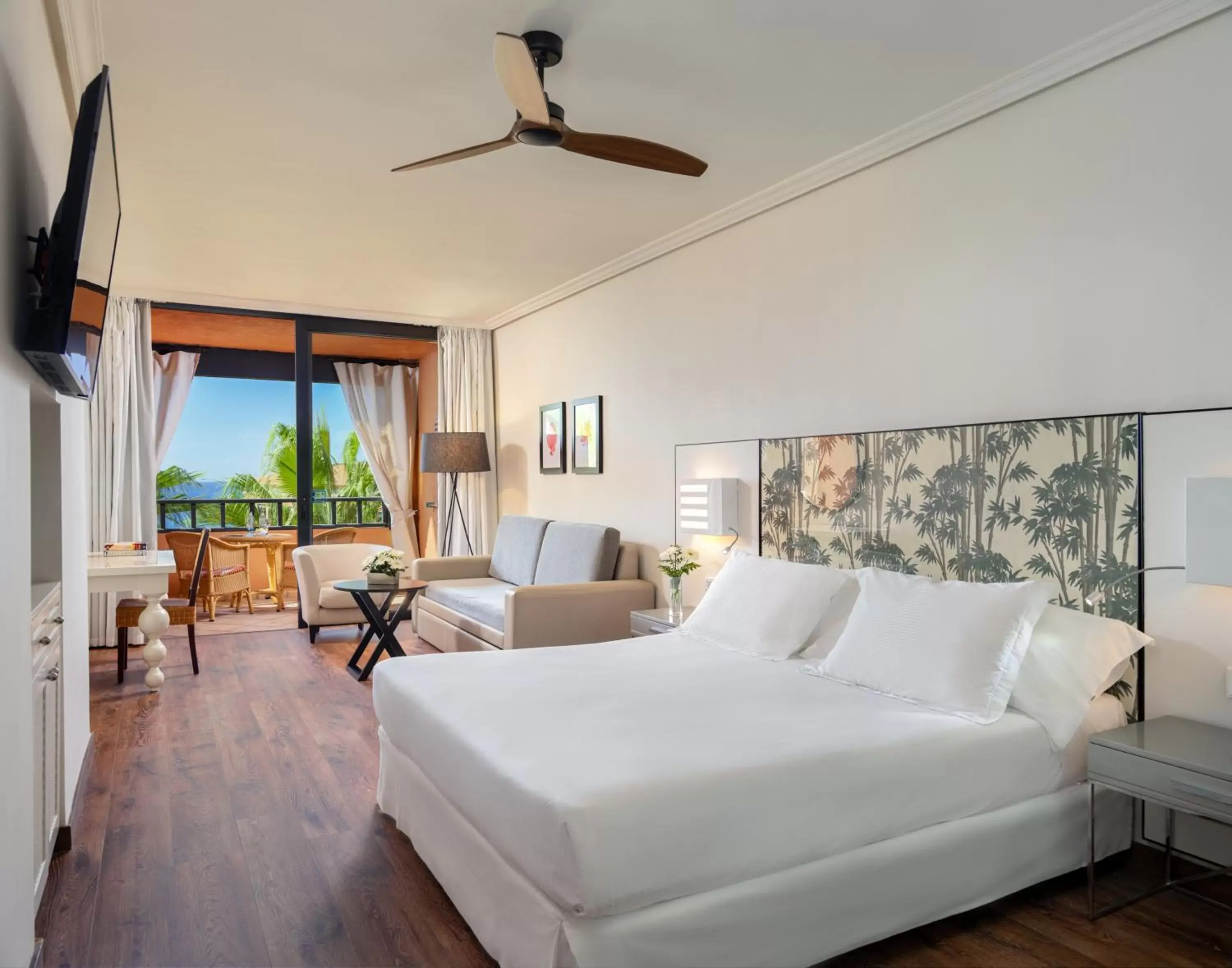 Family Room (3 Adults) in H10 Costa Adeje Palace Family Room (3 Adults) in H10 Costa Adeje Palace