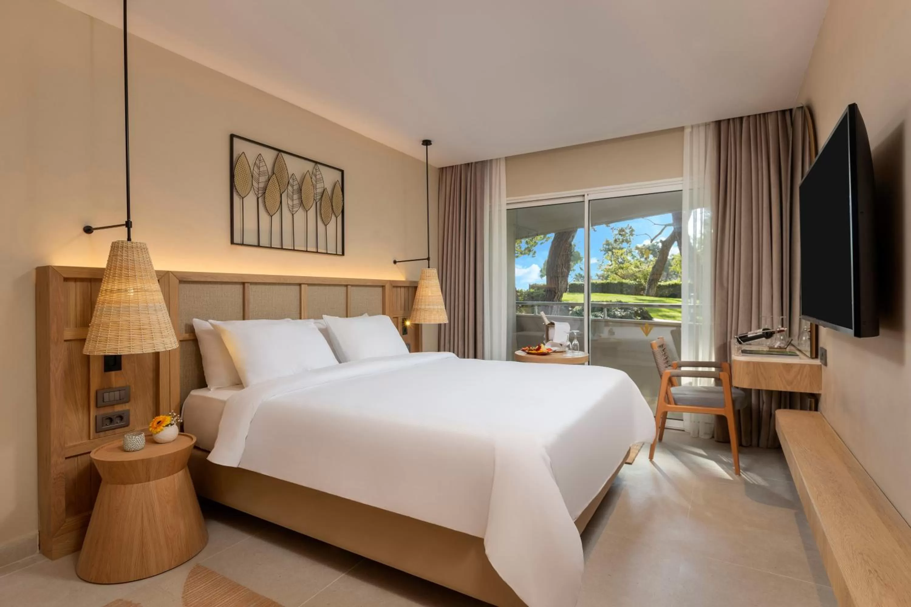 Bed in Rixos Premium Tekirova - The Land of Legends Access