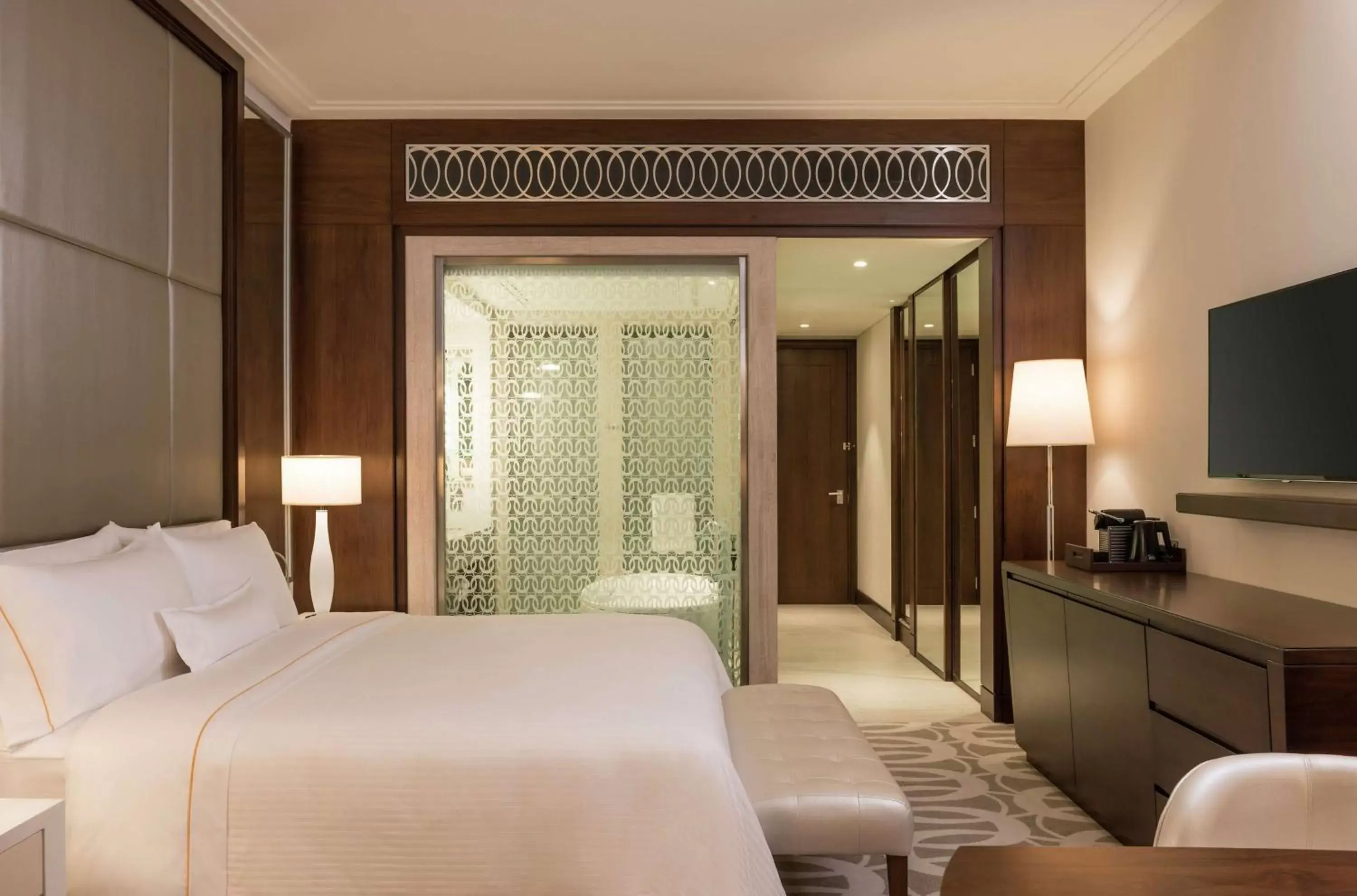 Photo of the whole room, Bed in Hilton Dubai Al Habtoor City