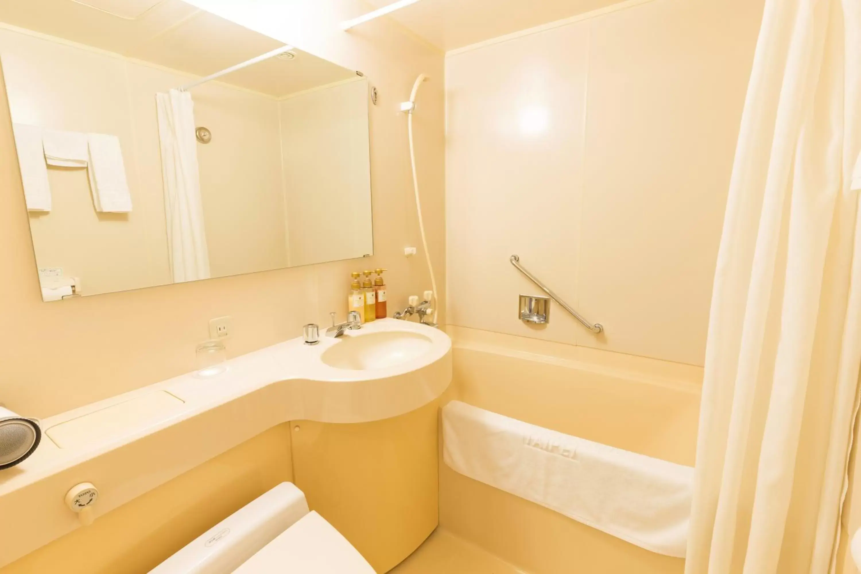 Bathroom in Hotel Sunroute Taipei
