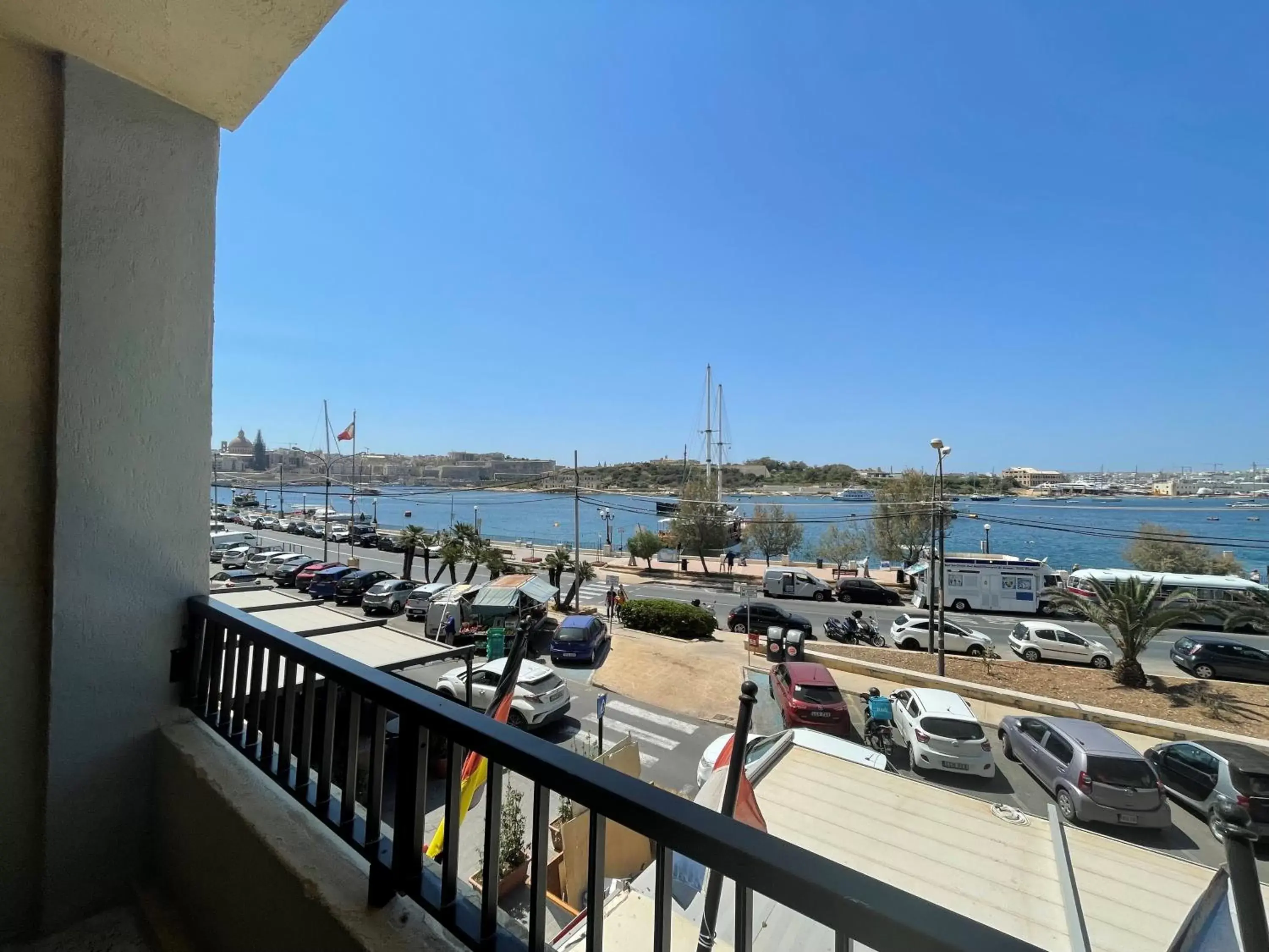 View (from property/room), Balcony/Terrace in Sliema Marina Hotel