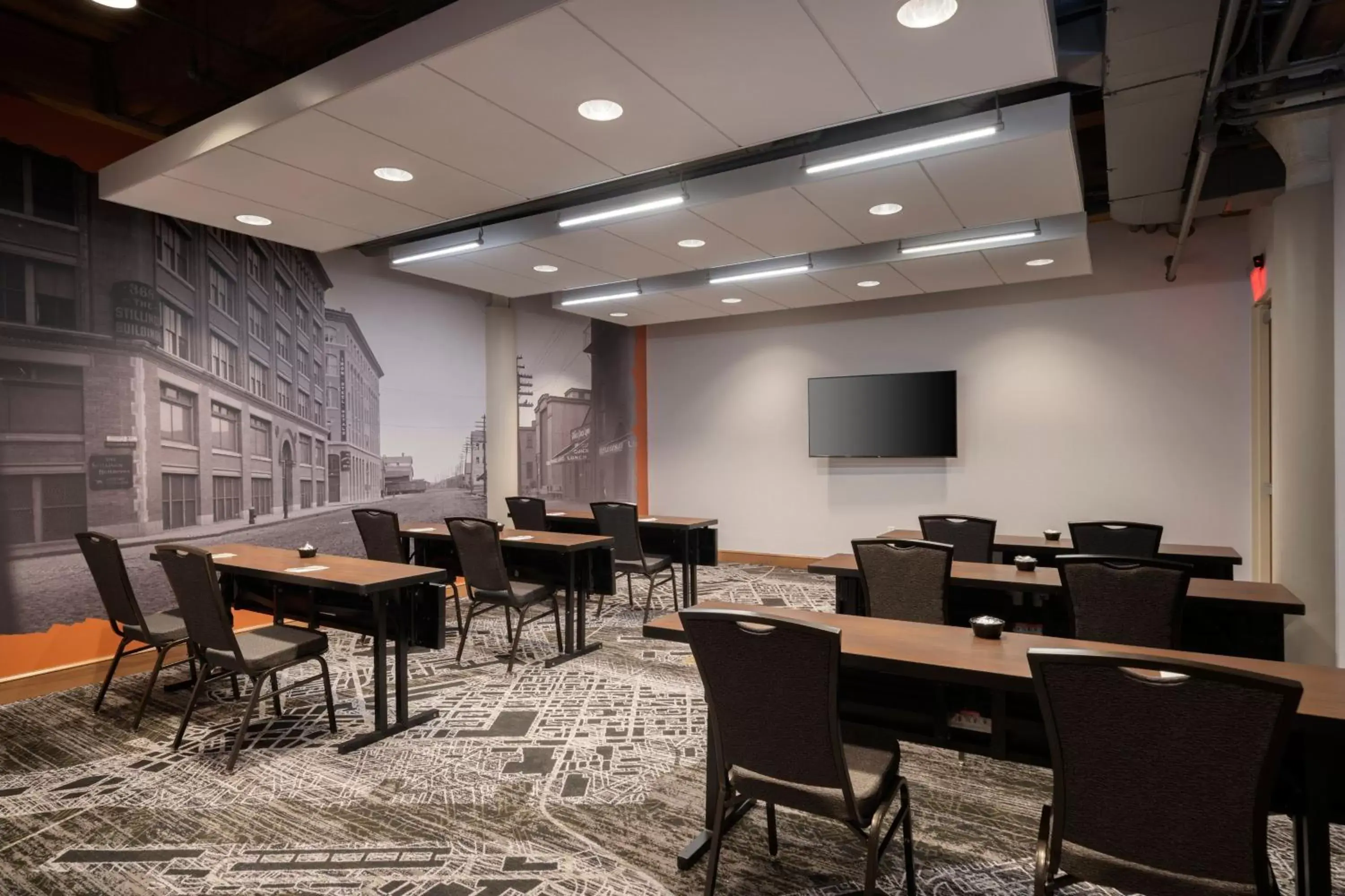 Meeting/conference room in Residence Inn by Marriott Boston Downtown Seaport