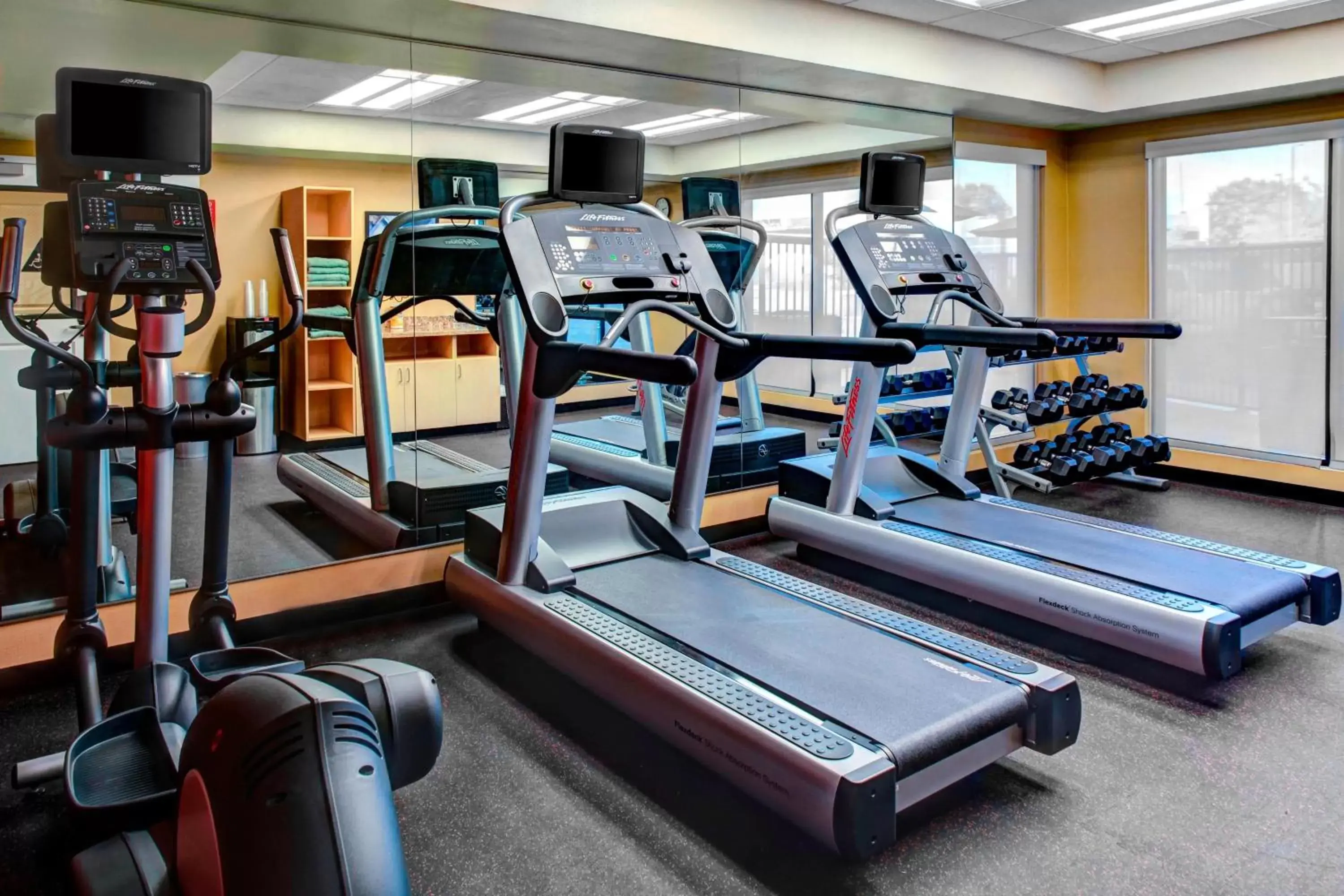 Fitness centre/facilities, Fitness Center/Facilities in TownePlace Suites by Marriott Bakersfield West