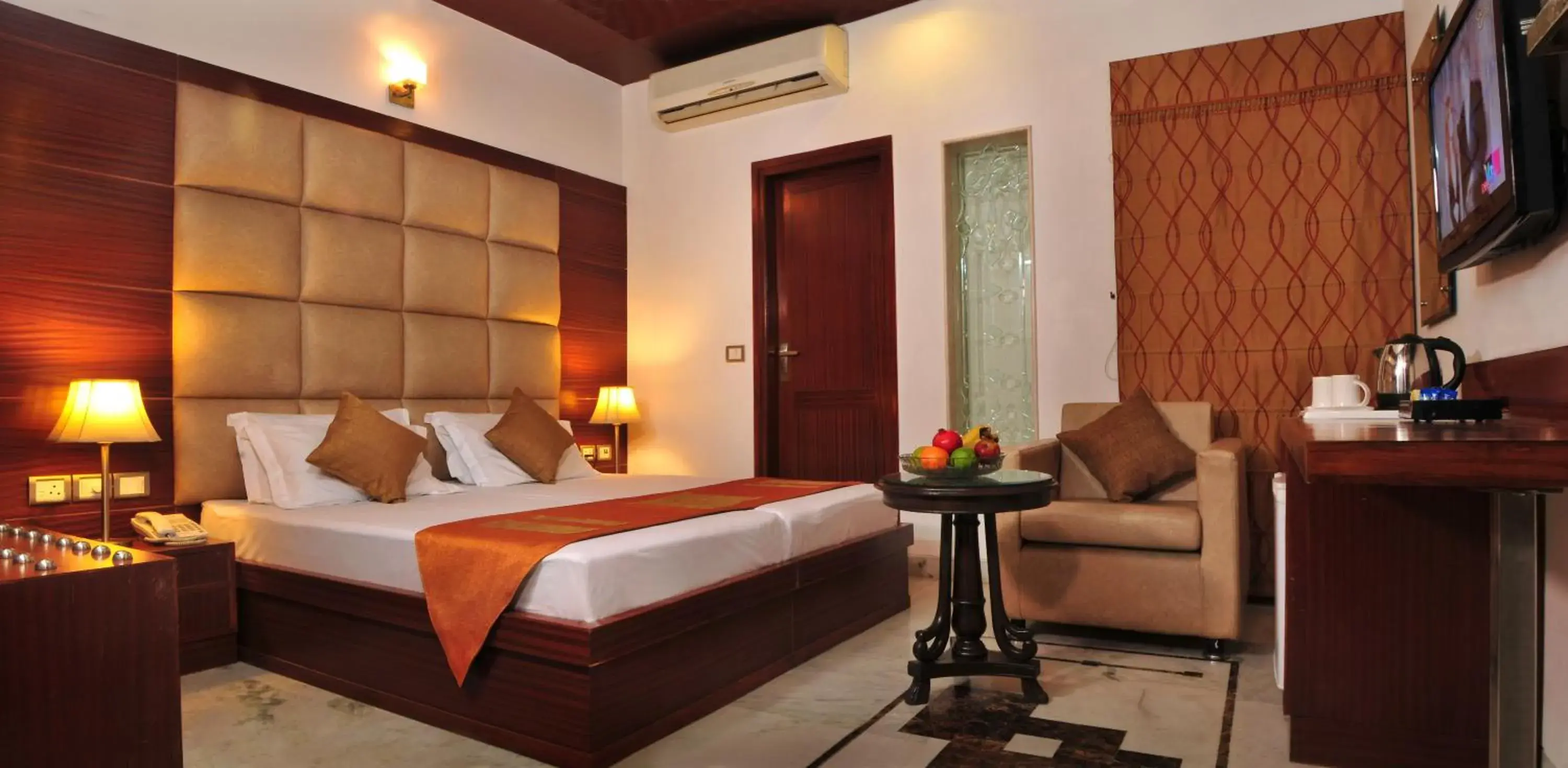 Bedroom in Citi International