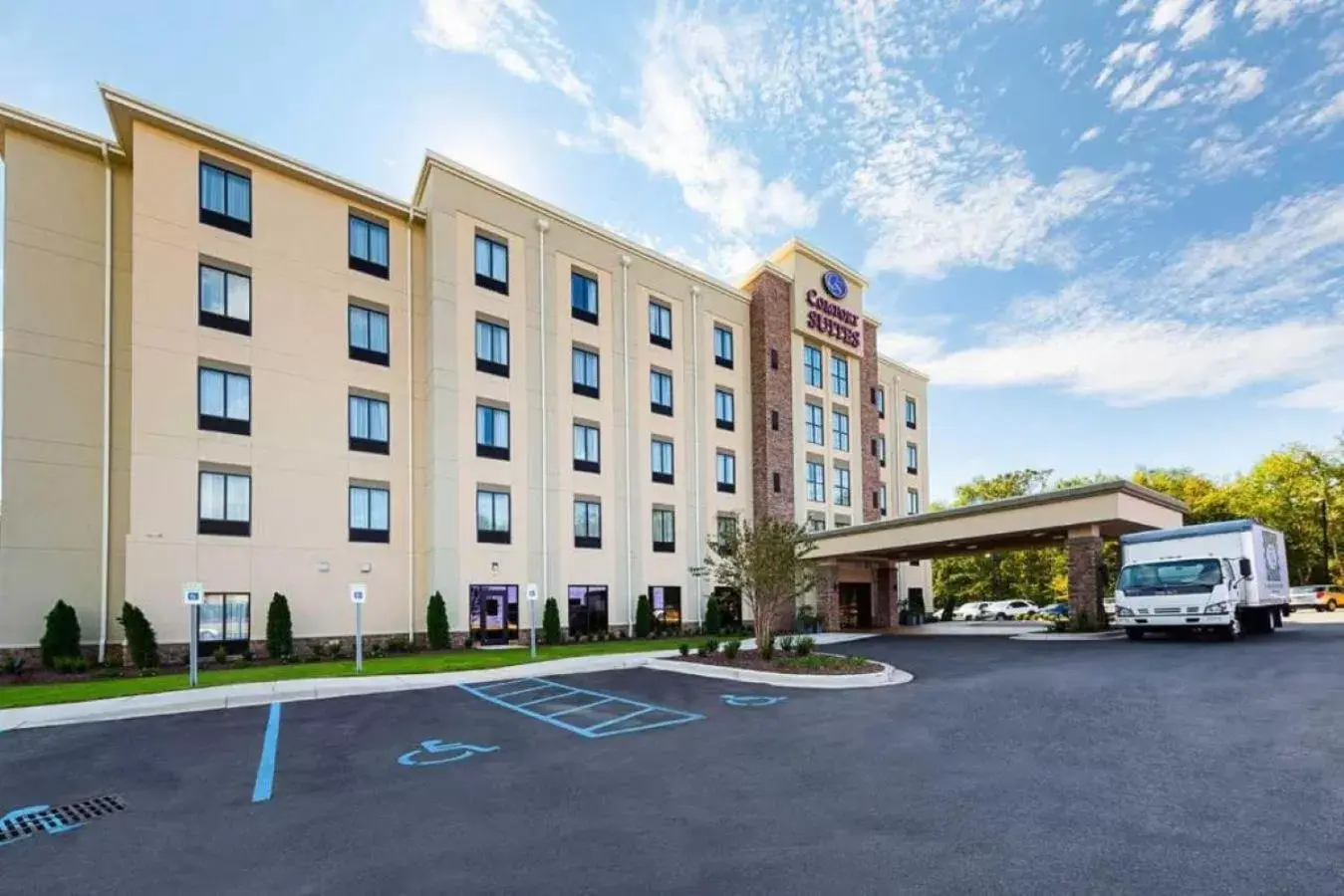 Property Building in Comfort Suites Greenville South