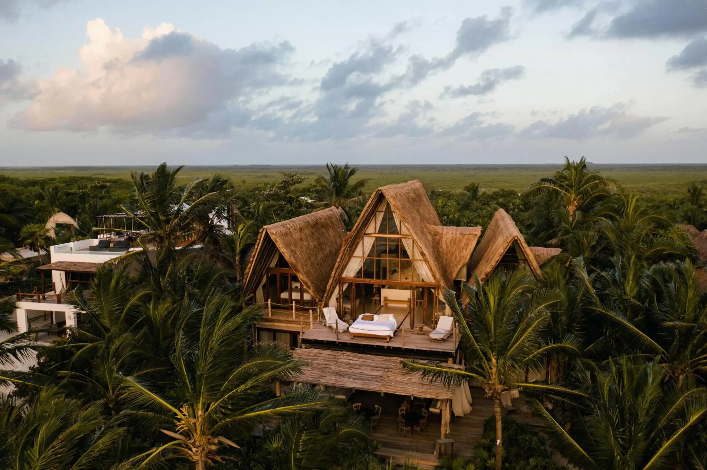 Property building, Bird's-eye View in La Valise Tulum