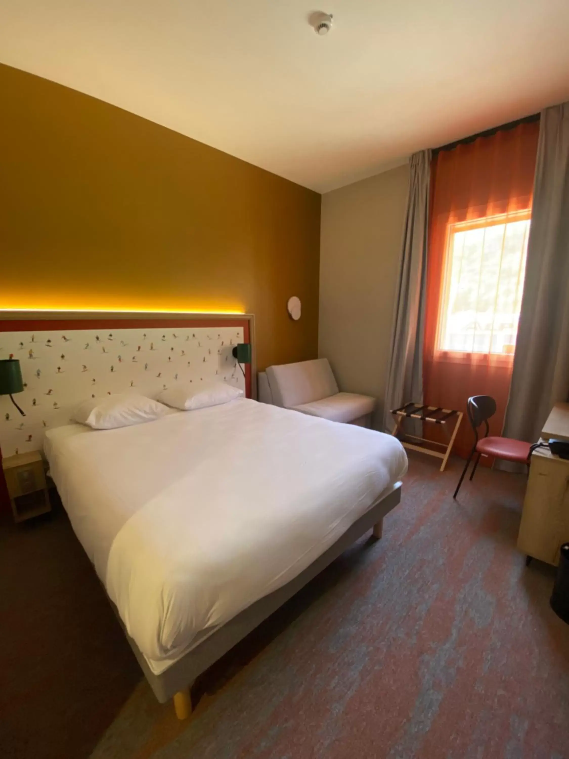Bed in Best Western Hotel Coeur de Maurienne