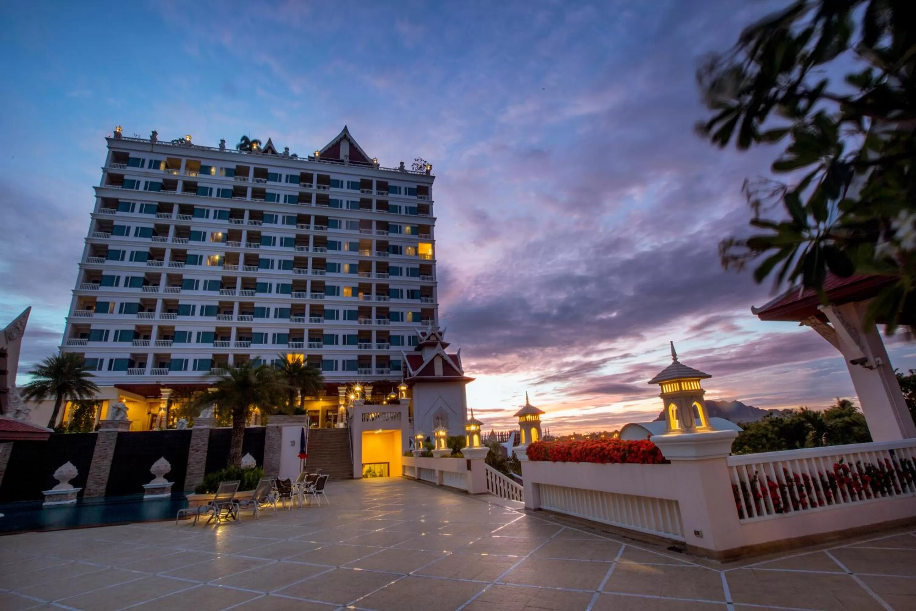 Balcony/Terrace in Grand Pacific Sovereign Resort & Spa