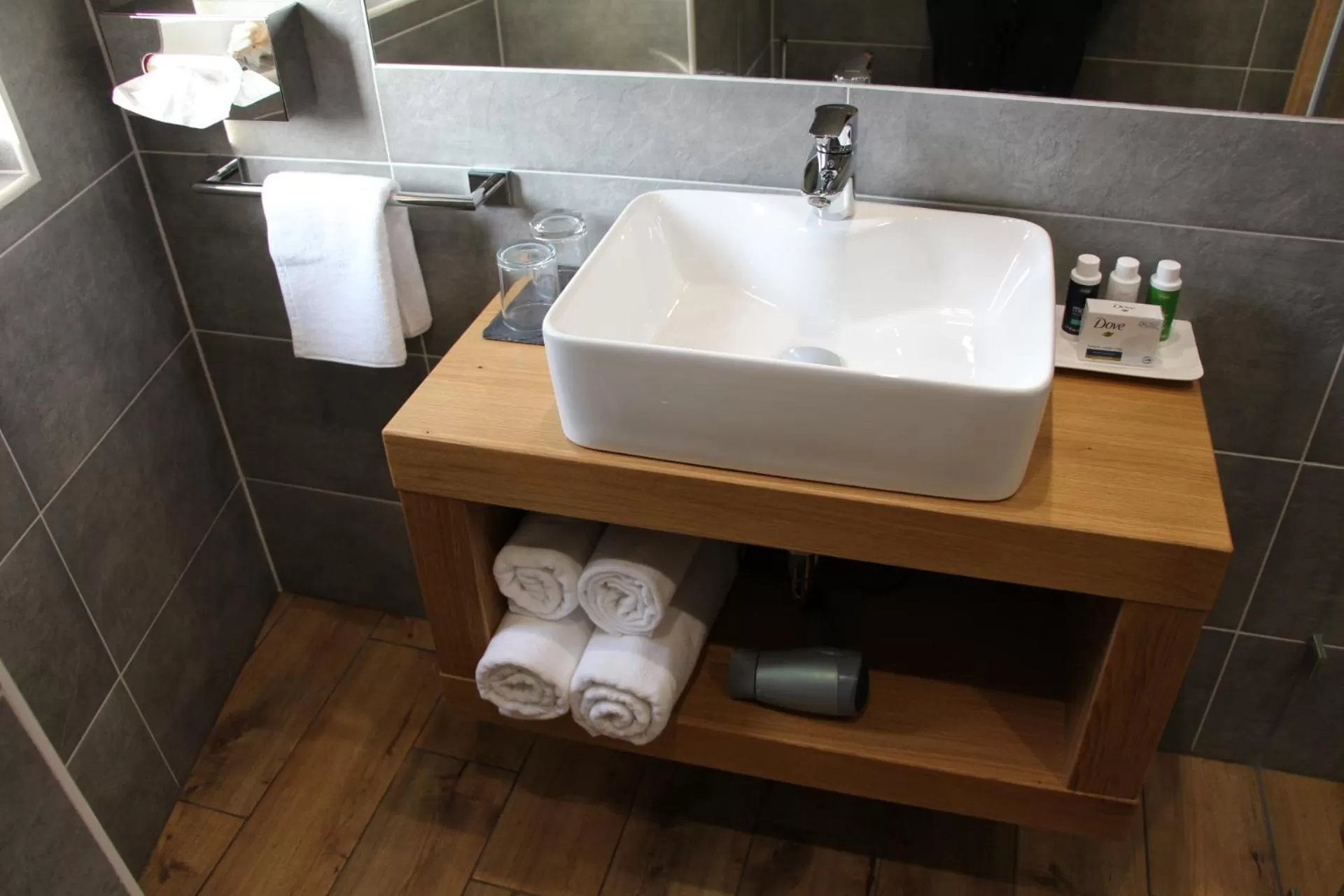 Bathroom in Villa Aruba & Private SPA Suites