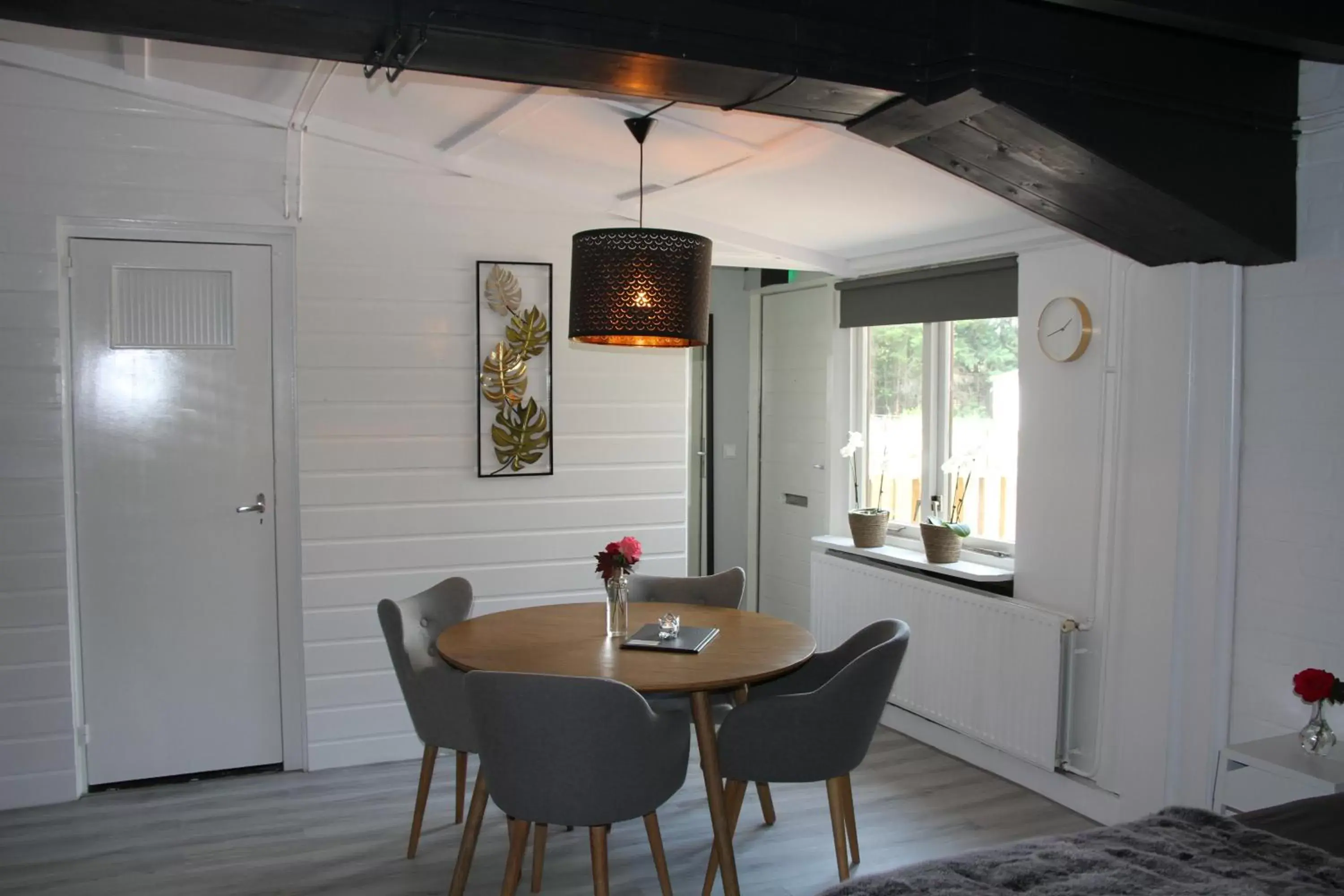 Dining Area in B&B de Rekkendonken