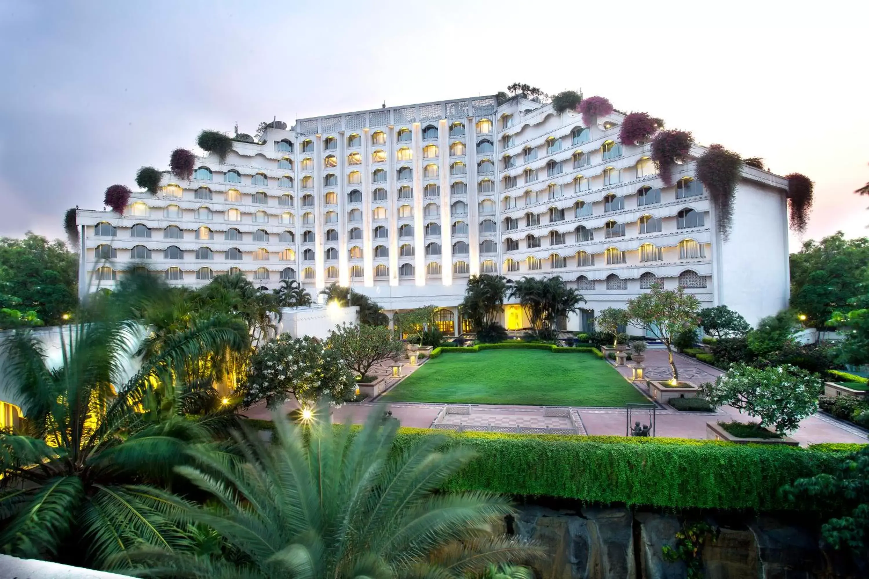 Facade/entrance, Property Building in Taj Krishna