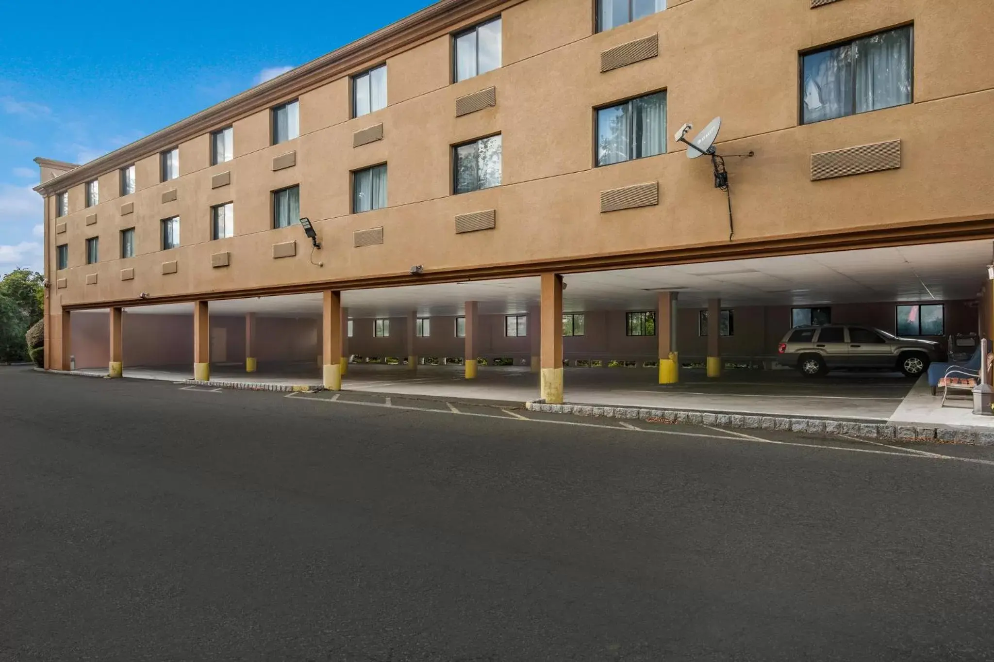 Property Building in Red Roof Inn Fairfield