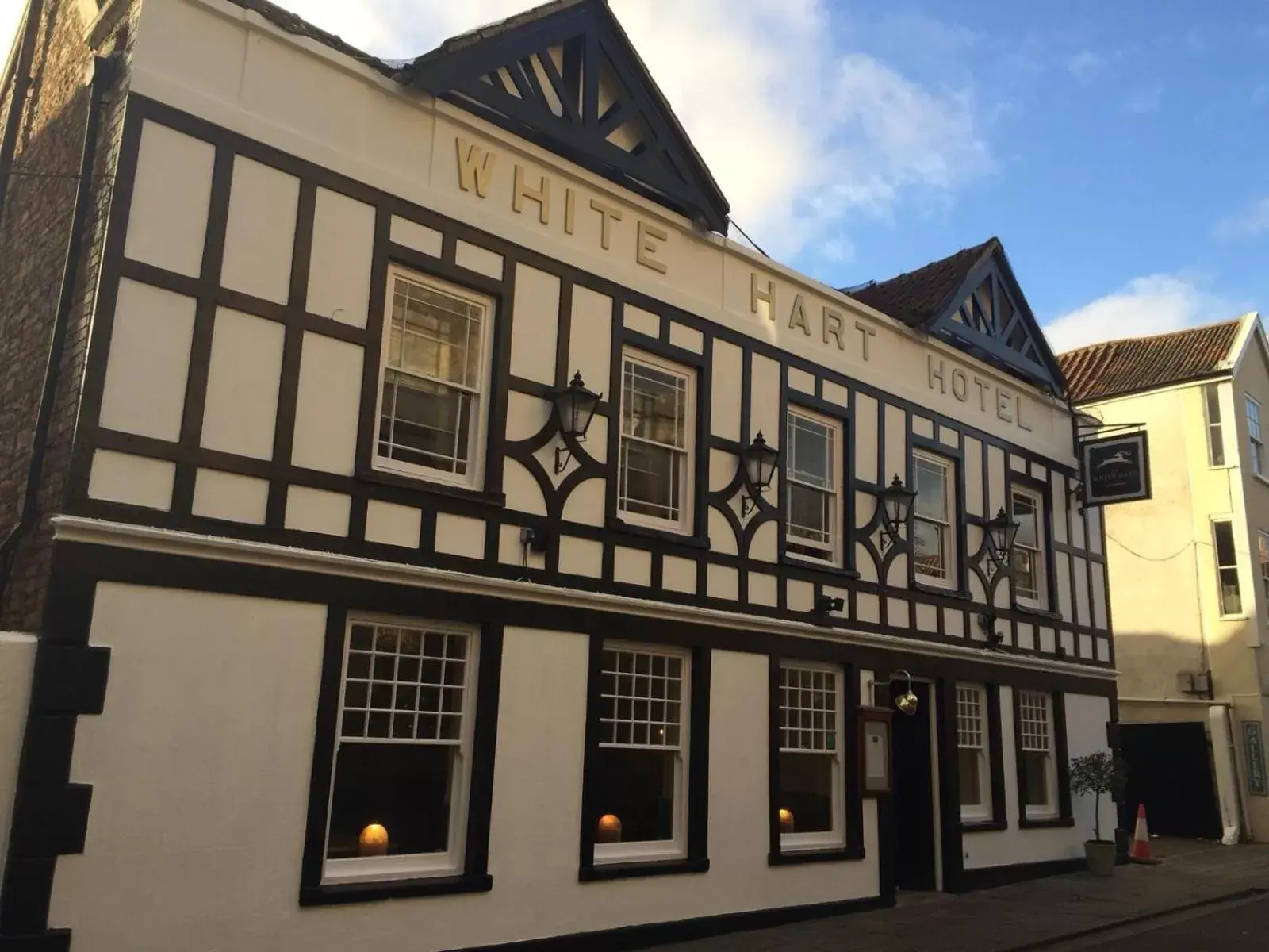 Property Building in White Hart Inn